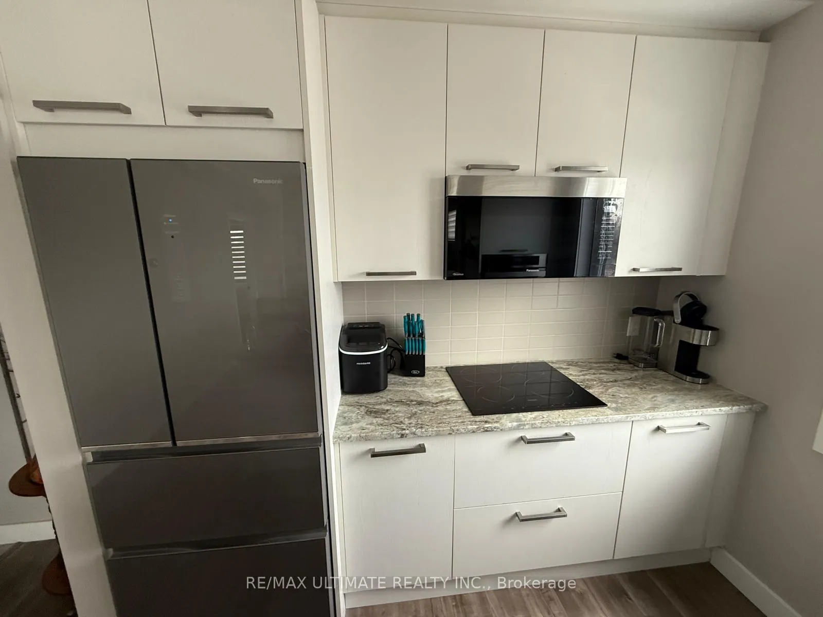 Photo 6 of Unit 207, 11 Beausoleil Lane, Blue Mountains — HOMEH