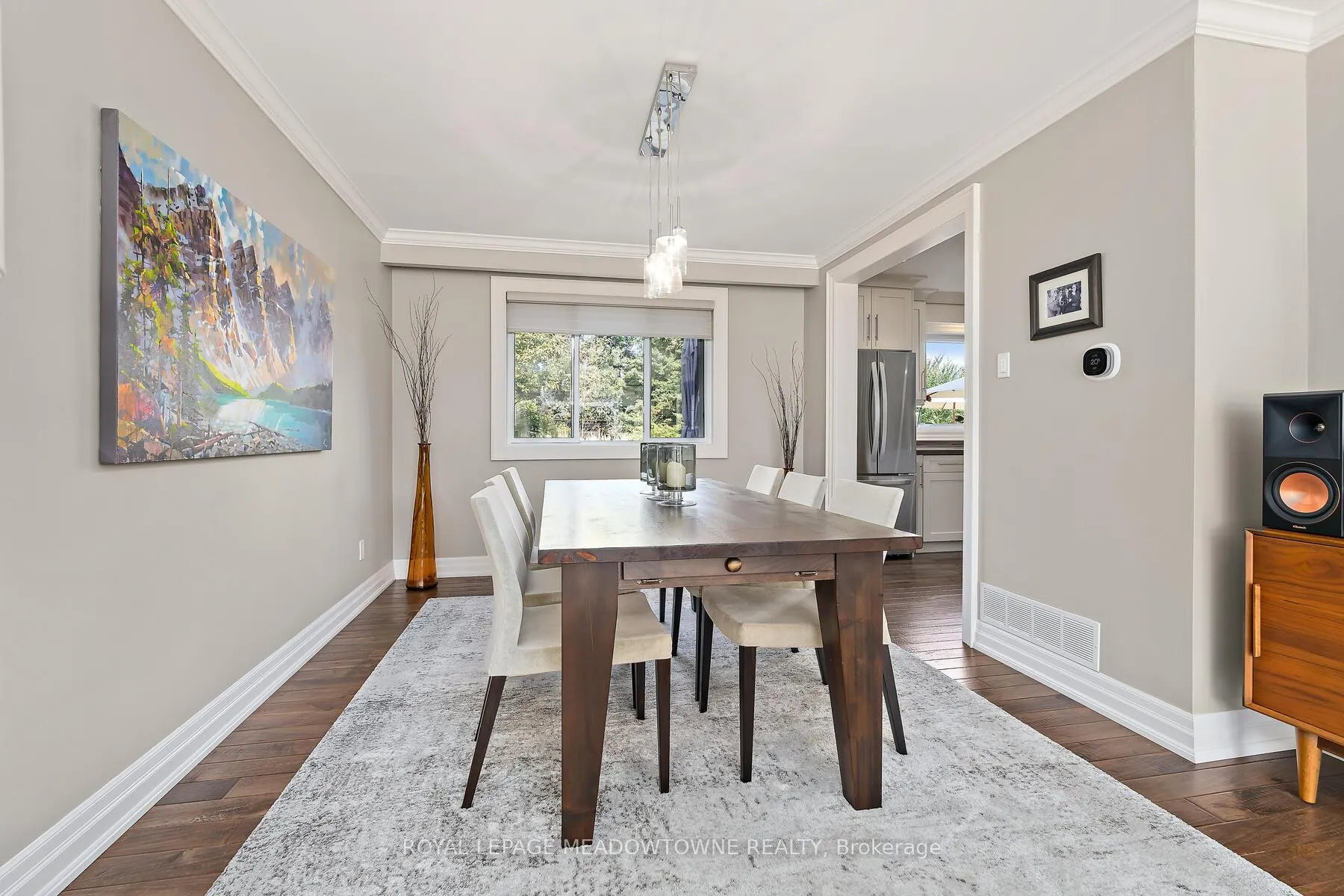 Photo 13 of 25 Hillside Drive, Halton Hills, Georgetown — HOMEH