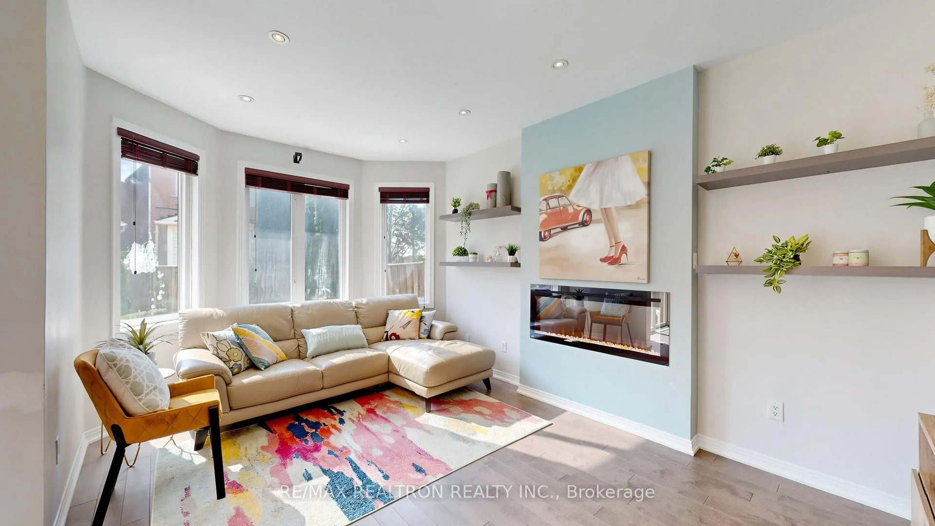Photo 7 of 3 Magnotta Road, Markham, Cachet — HOMEH