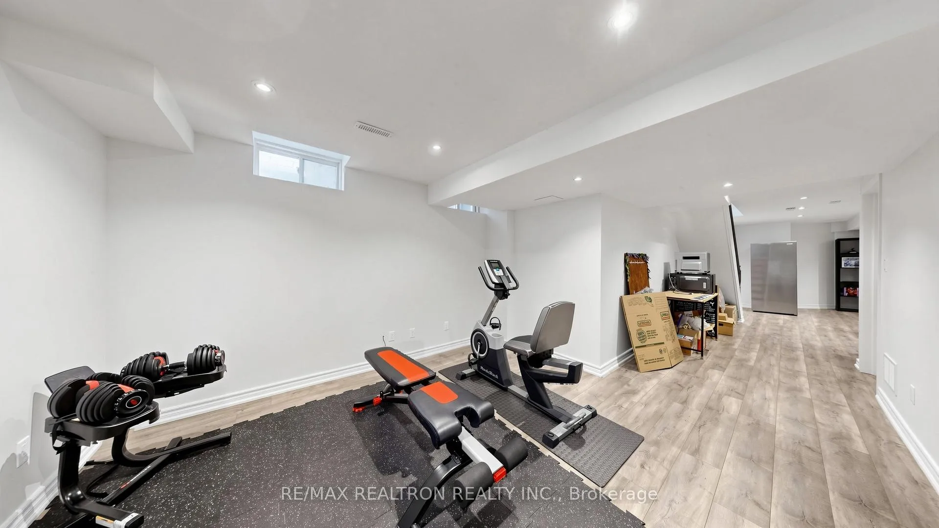 Photo 24 of 3 Magnotta Road, Markham, Cachet — HOMEH