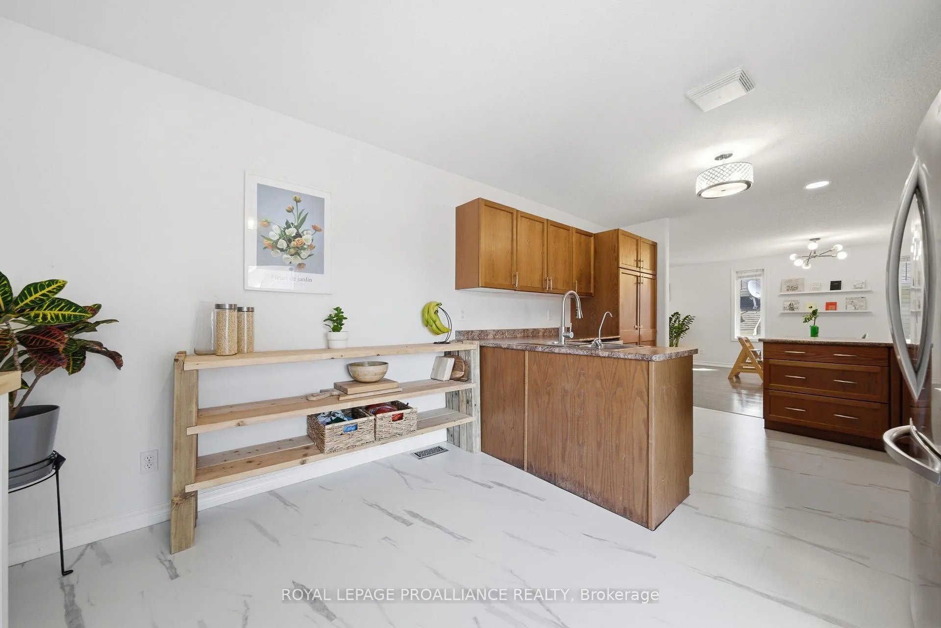 Photo 15 of 12 Ridgeview Lane, Quinte West, Sidney Ward — HOMEH