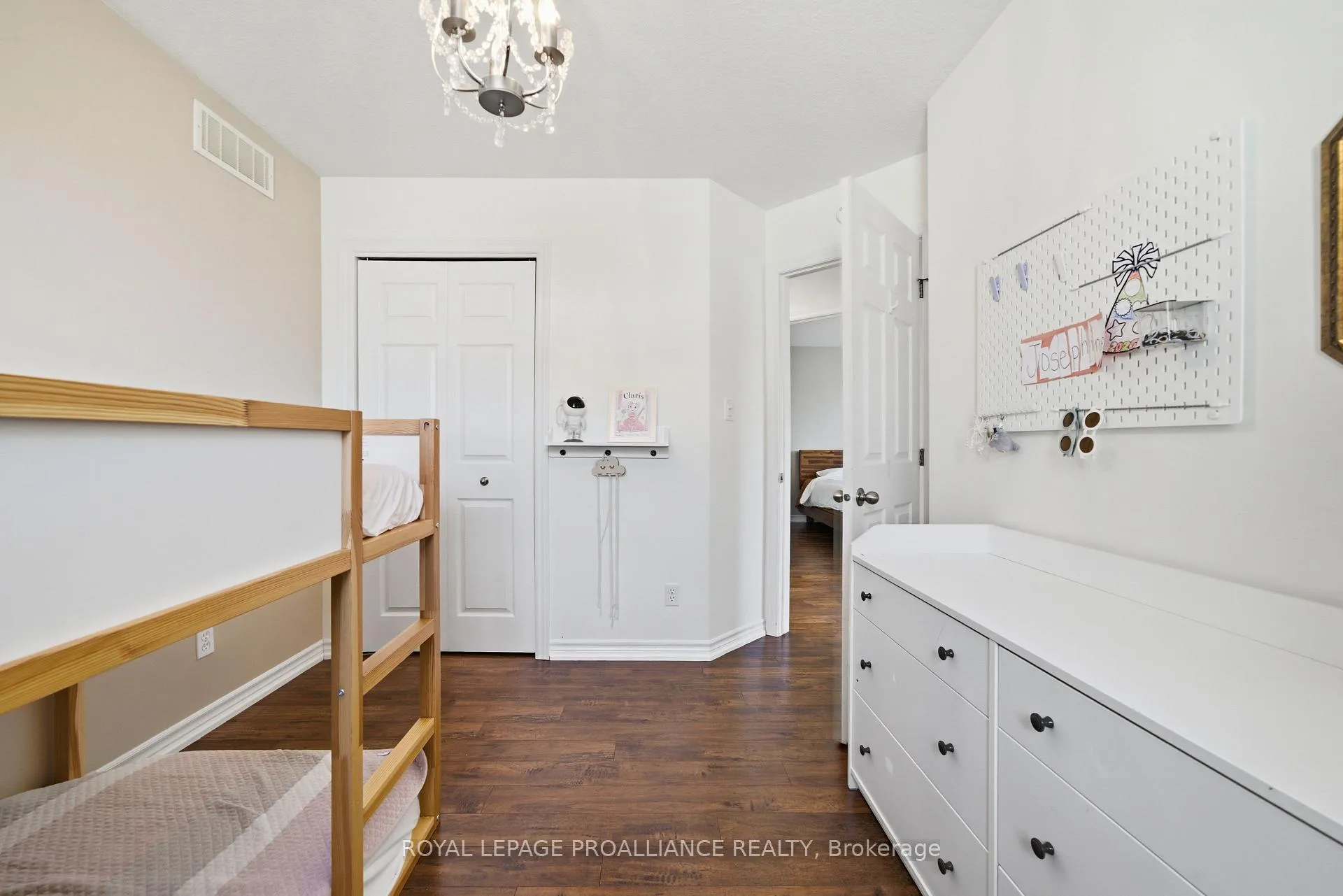 Photo 22 of 12 Ridgeview Lane, Quinte West, Sidney Ward — HOMEH