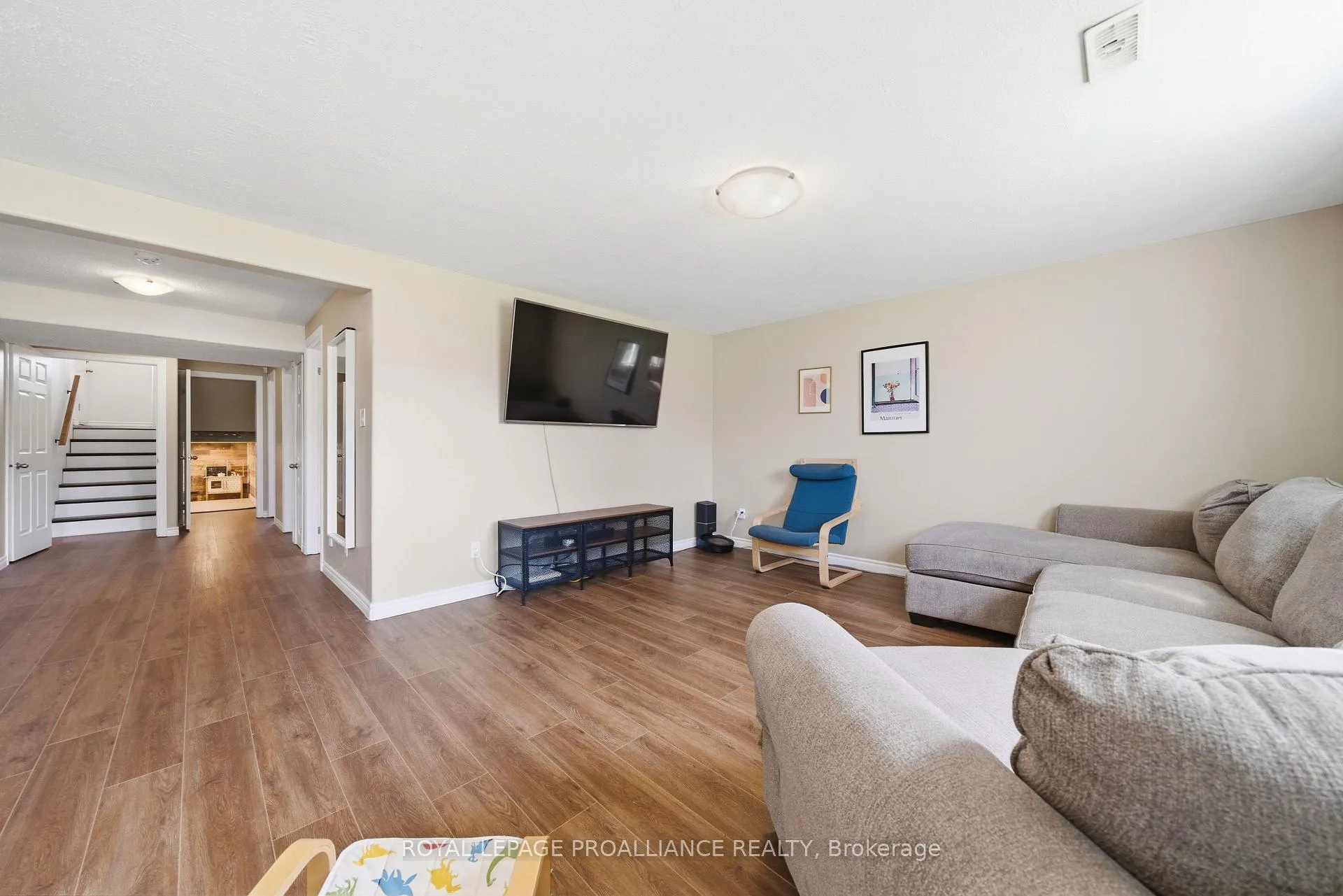 Photo 31 of 12 Ridgeview Lane, Quinte West, Sidney Ward — HOMEH