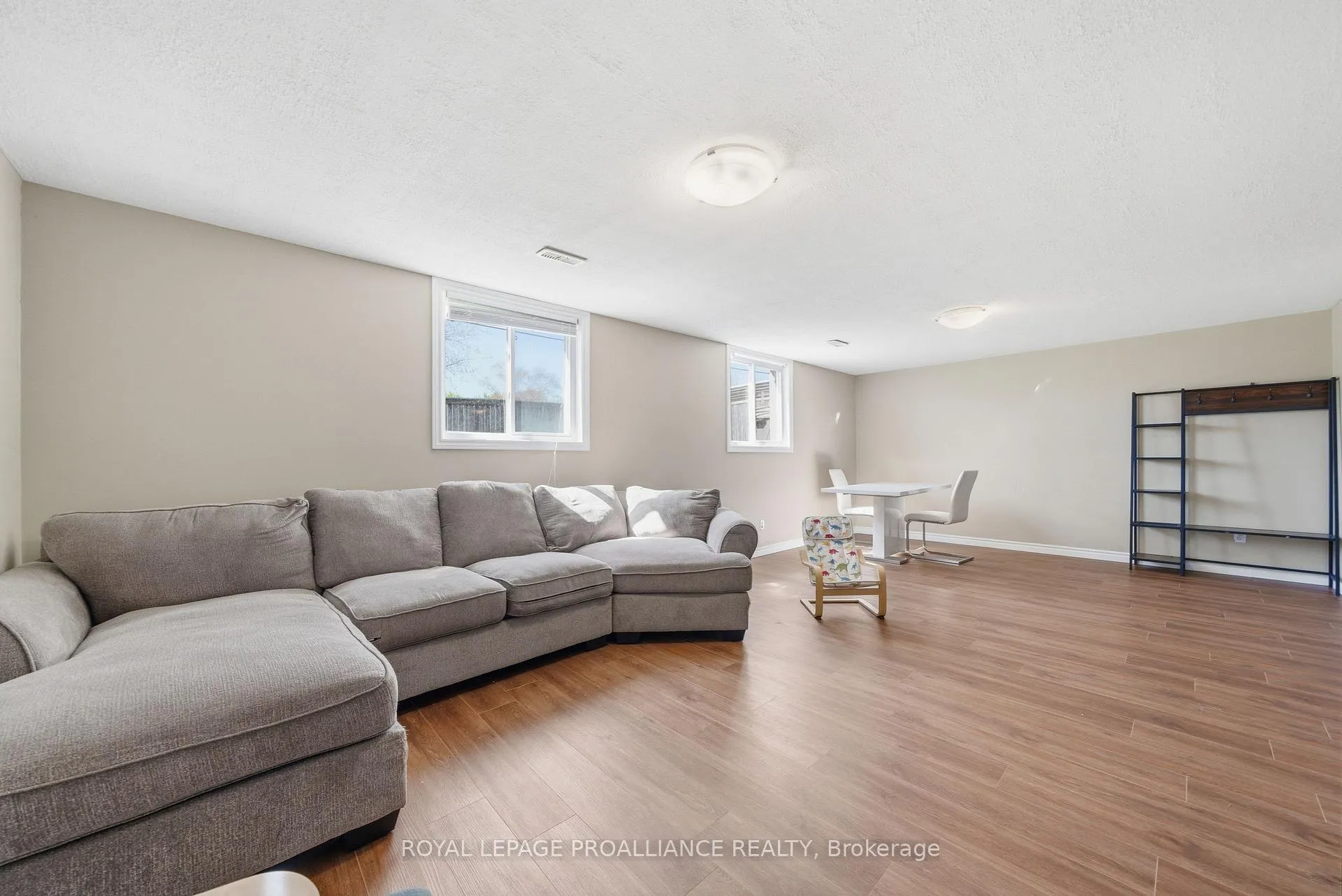 Photo 32 of 12 Ridgeview Lane, Quinte West, Sidney Ward — HOMEH