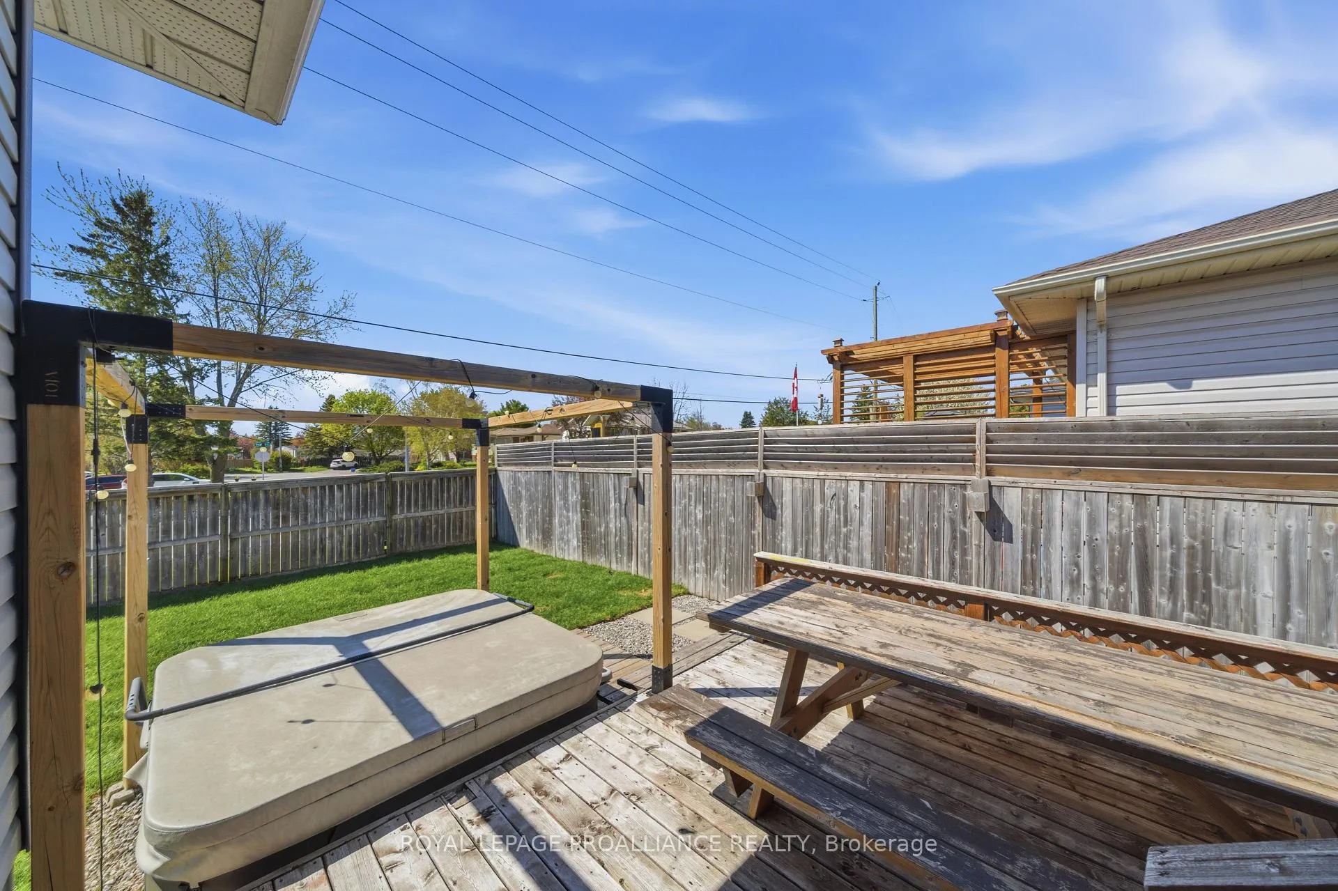 Photo 39 of 12 Ridgeview Lane, Quinte West, Sidney Ward — HOMEH