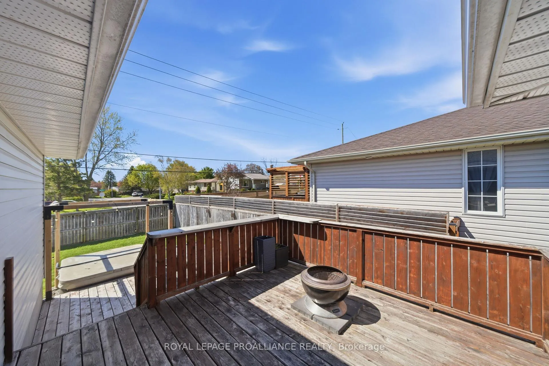 Photo 41 of 12 Ridgeview Lane, Quinte West, Sidney Ward — HOMEH