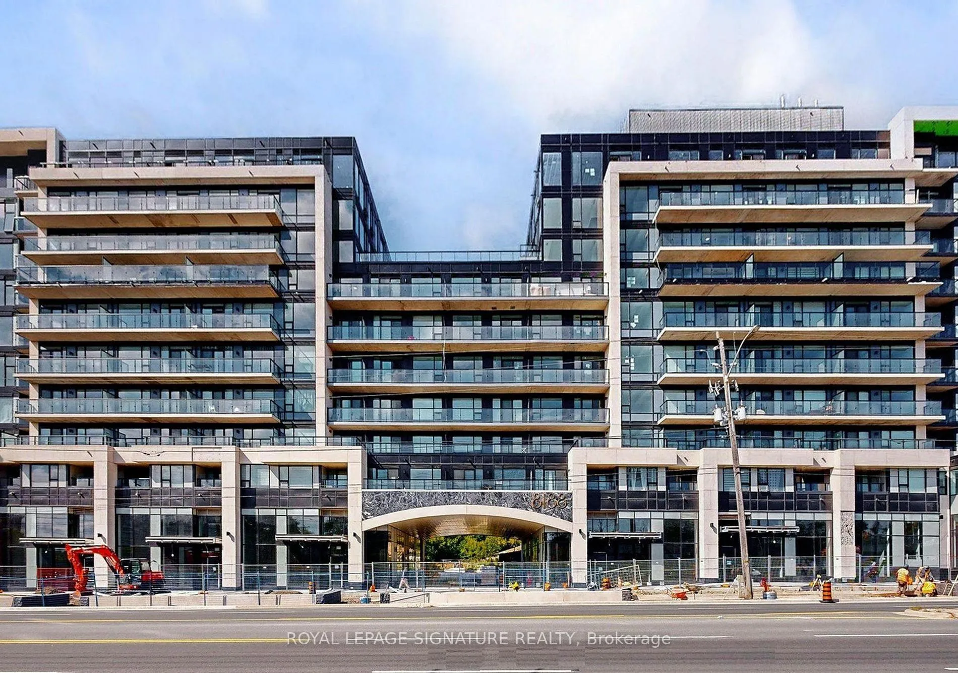 Photo 1 of Unit 215, 8188 Yonge Street, Vaughan, Uplands — HOMEH