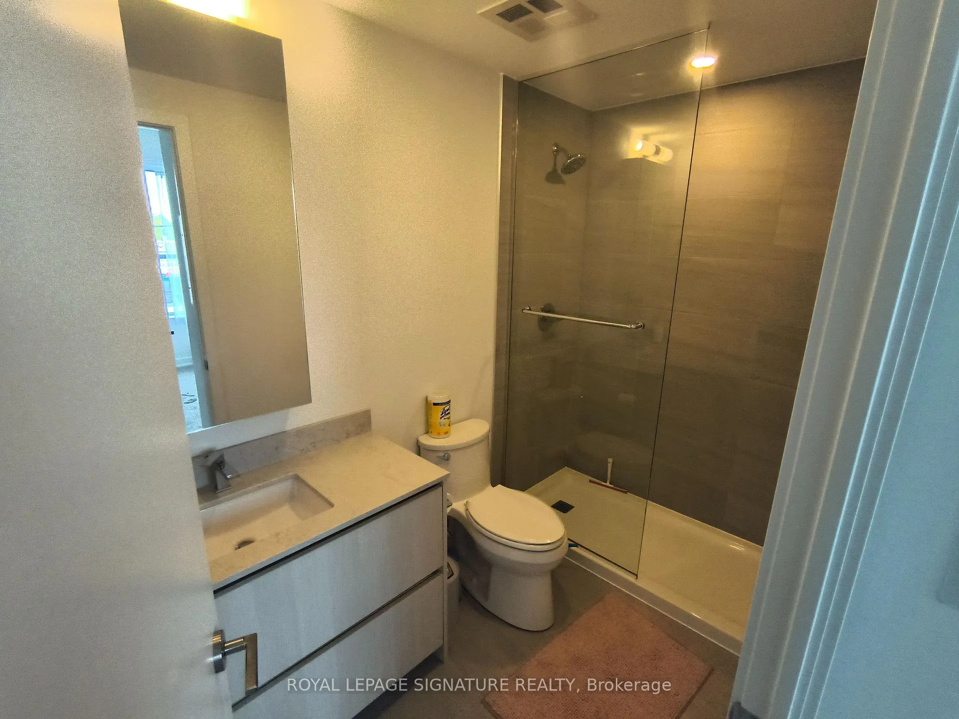 Photo 12 of Unit 215, 8188 Yonge Street, Vaughan, Uplands — HOMEH