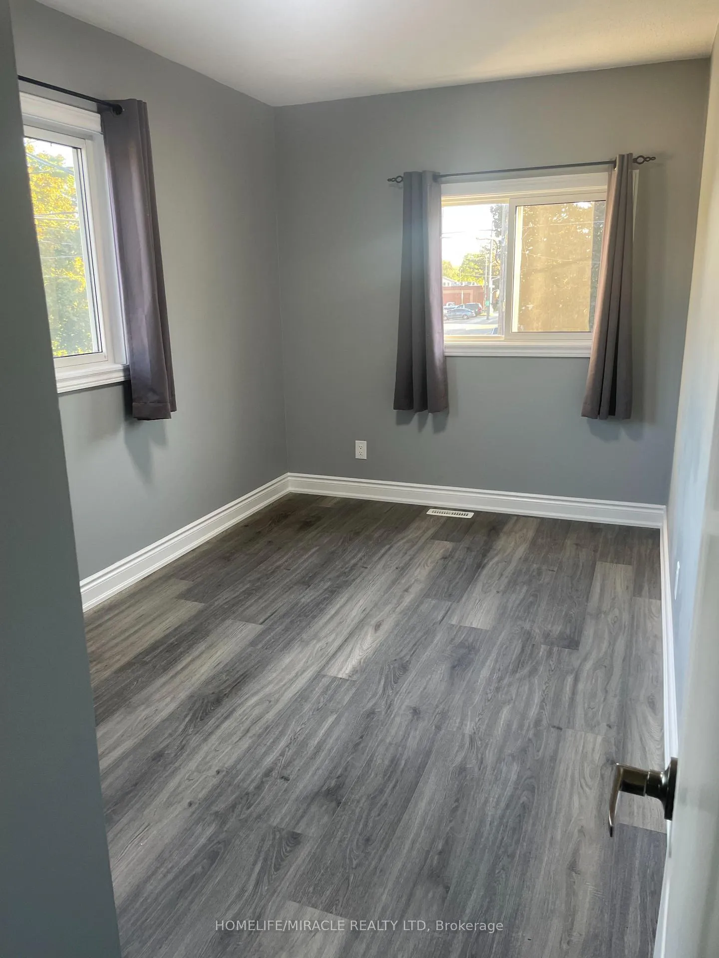 Photo 4 of Unit Lower, 306 Darling Street, Brantford, East Ward — HOMEH