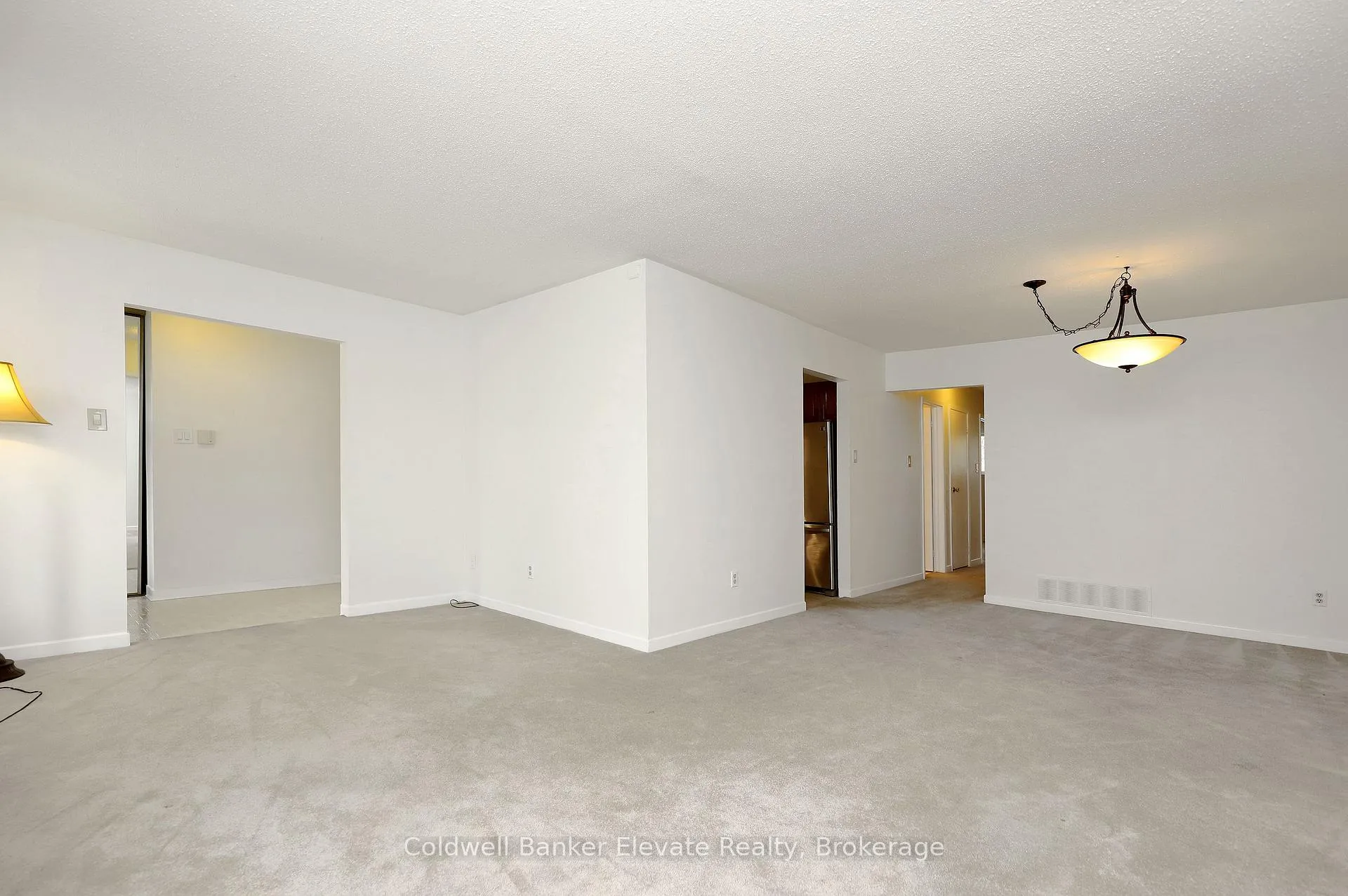 Photo 8 of 87 Mancroft Crescent, Brampton, Central Park — HOMEH
