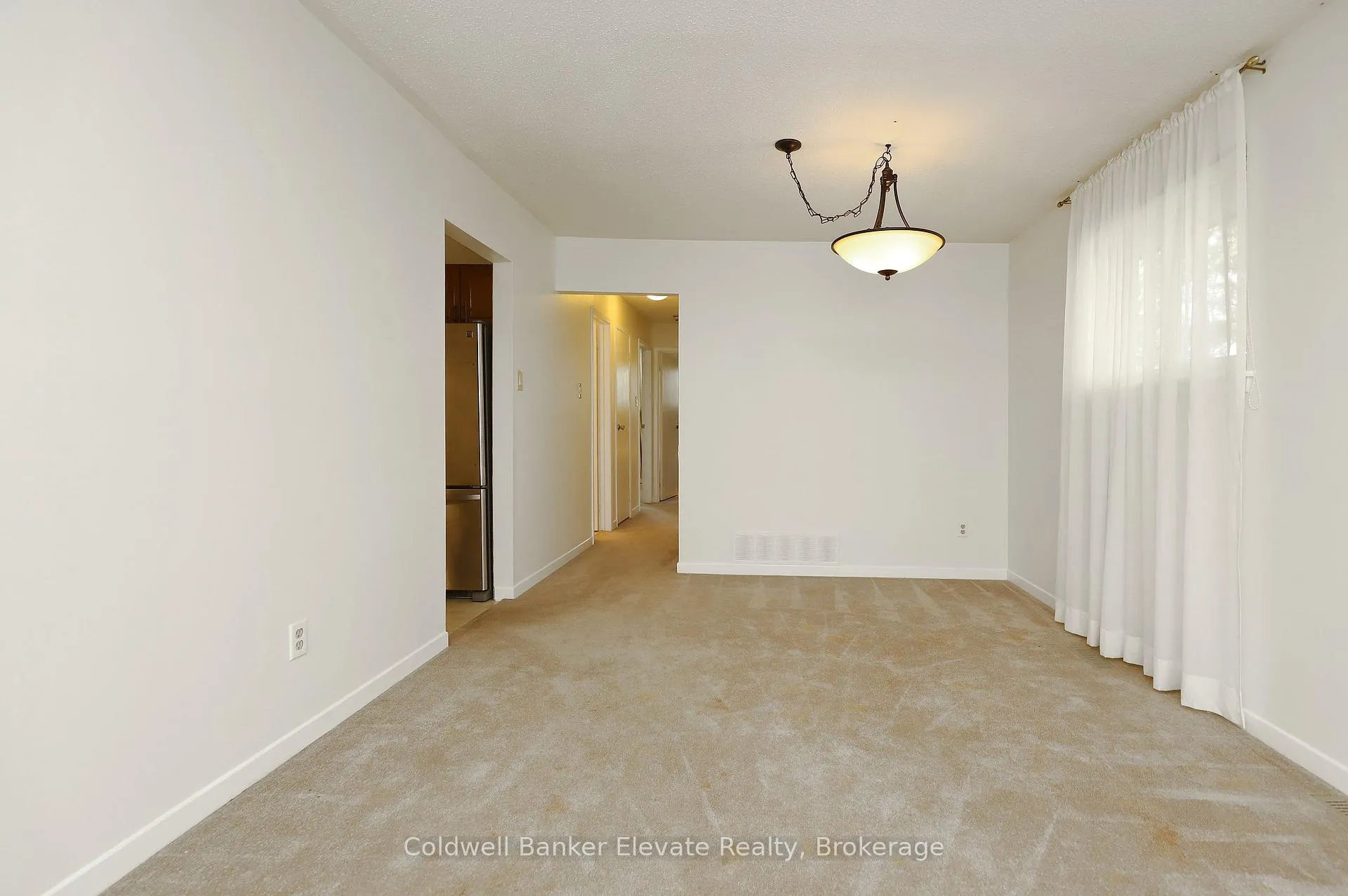 Photo 10 of 87 Mancroft Crescent, Brampton, Central Park — HOMEH
