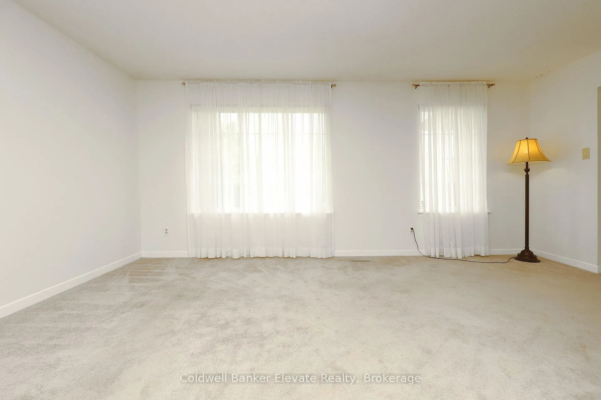 Photo 11 of 87 Mancroft Crescent, Brampton, Central Park — HOMEH