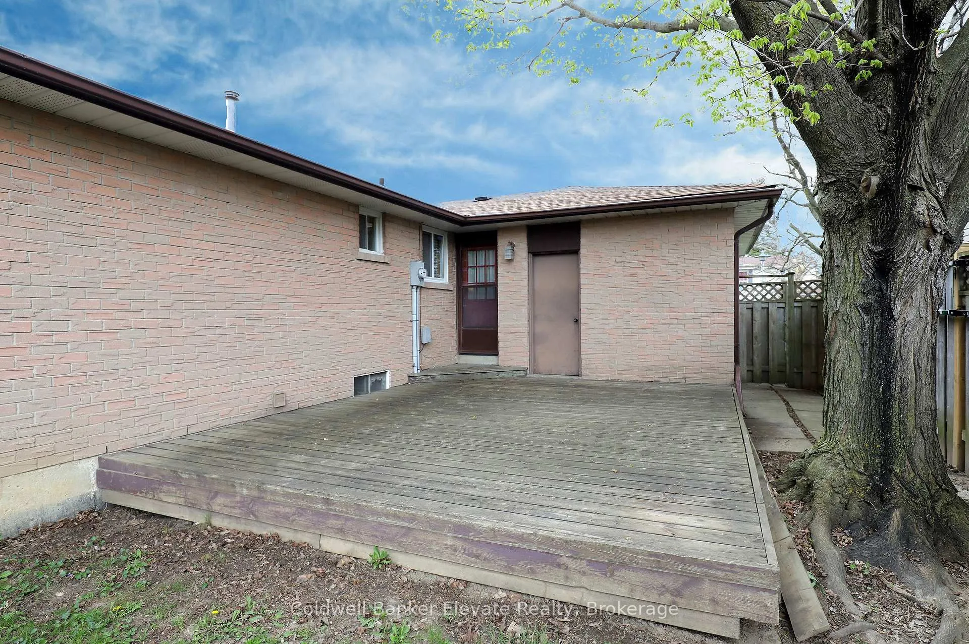 Photo 44 of 87 Mancroft Crescent, Brampton, Central Park — HOMEH