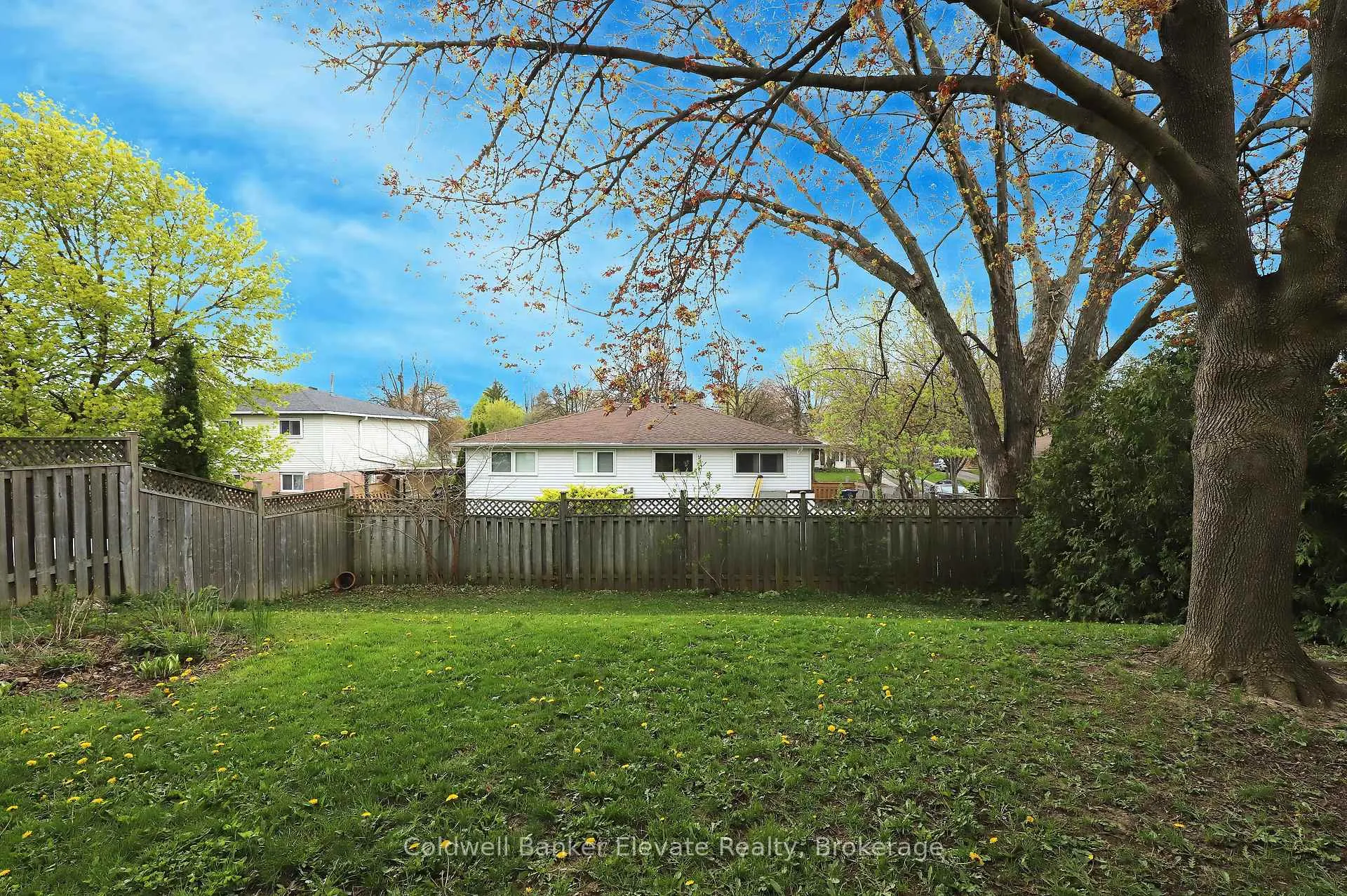 Photo 48 of 87 Mancroft Crescent, Brampton, Central Park — HOMEH