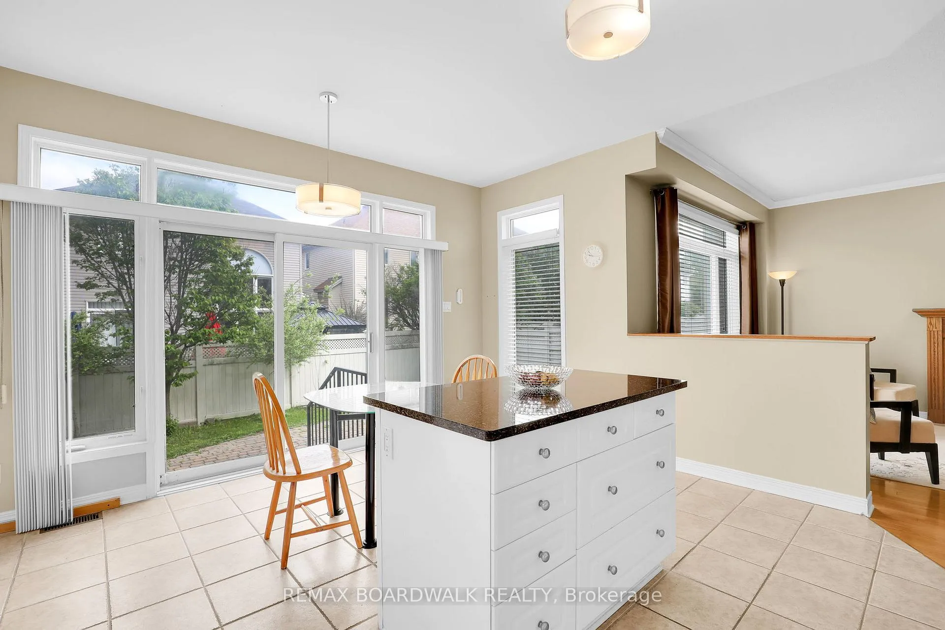 Photo 20 of 82 Upney Drive, Ottawa, Barrhaven - Longfields — HOMEH