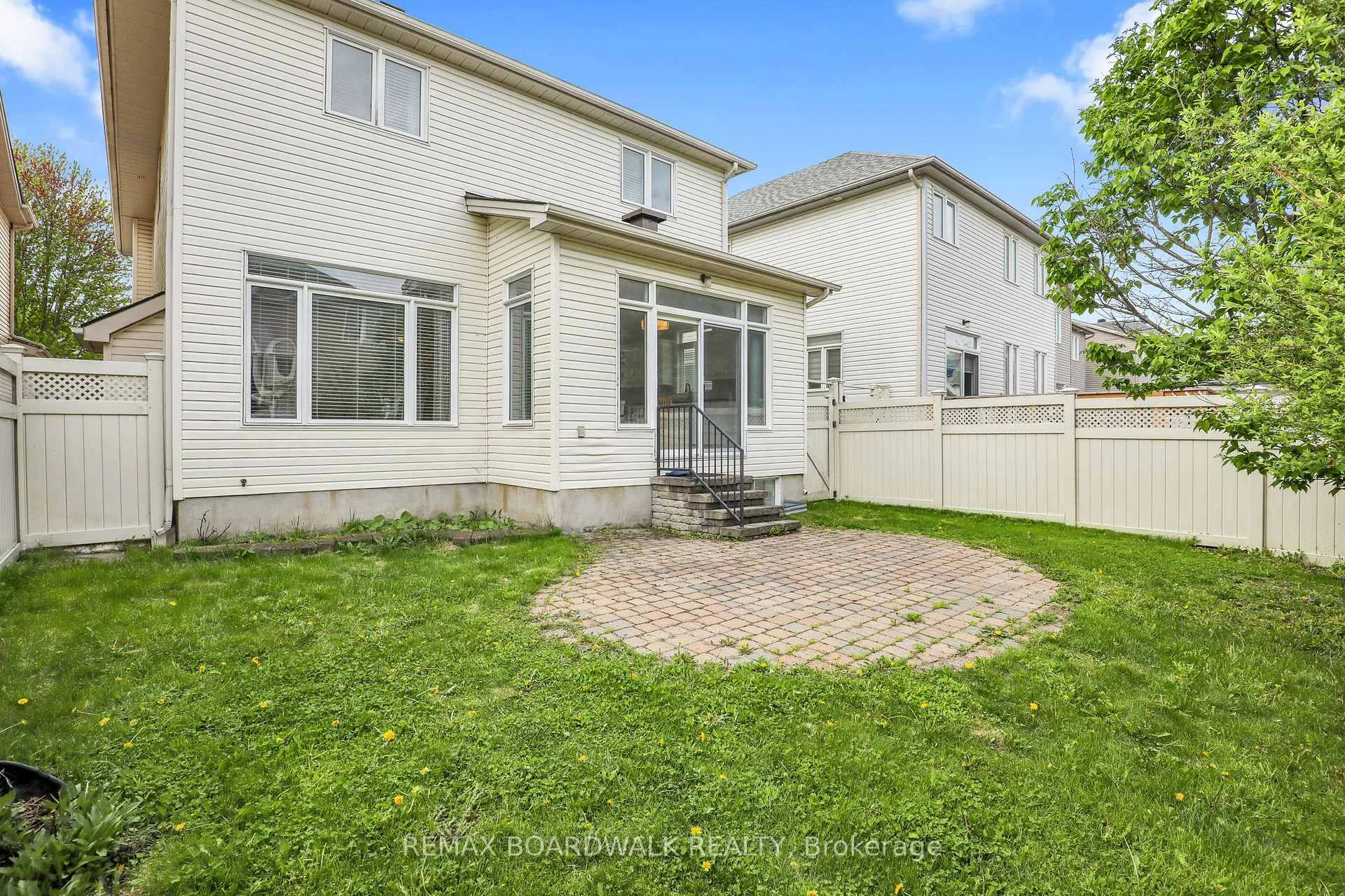 Photo 38 of 82 Upney Drive, Ottawa, Barrhaven - Longfields — HOMEH