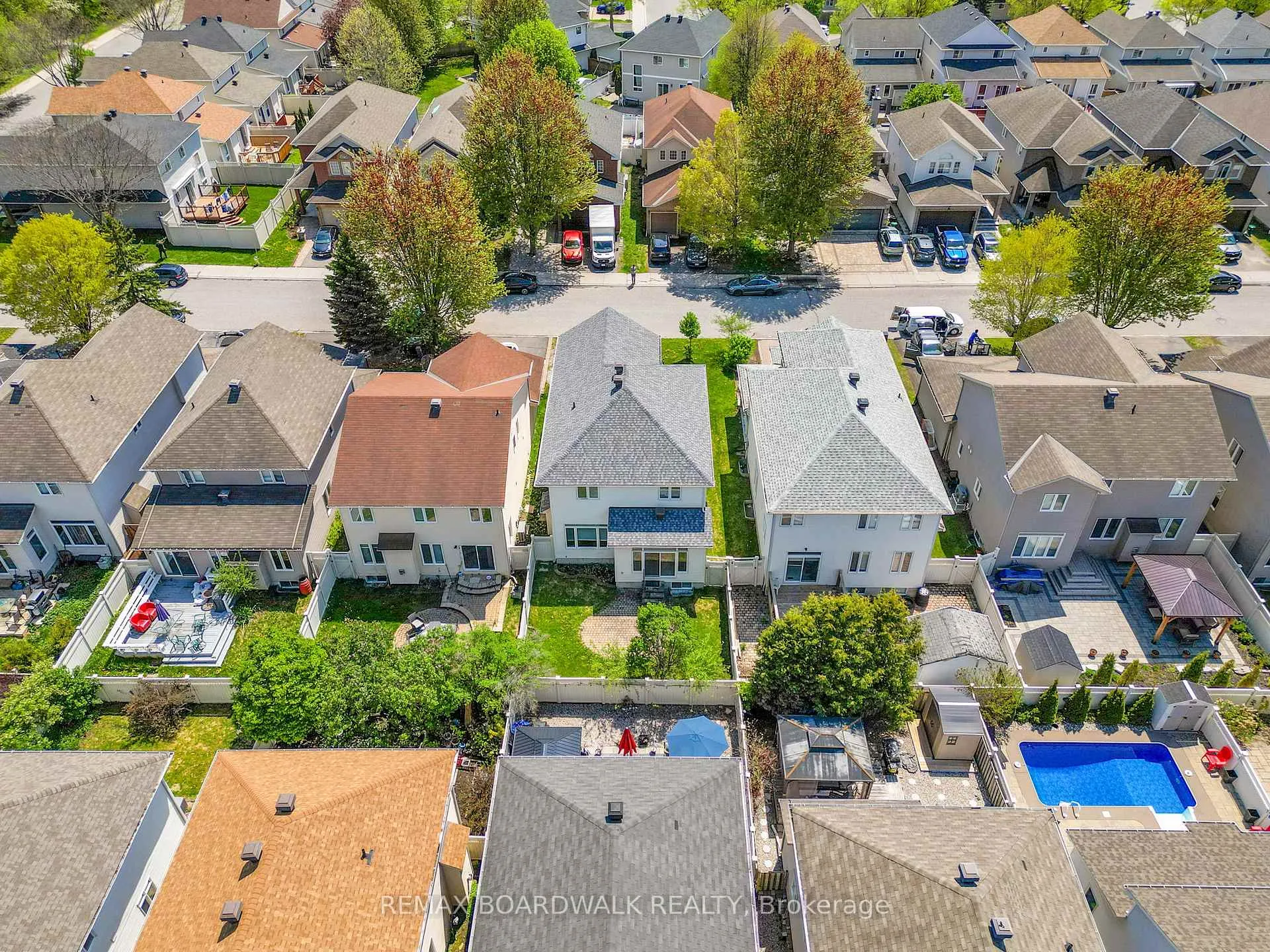 Photo 42 of 82 Upney Drive, Ottawa, Barrhaven - Longfields — HOMEH