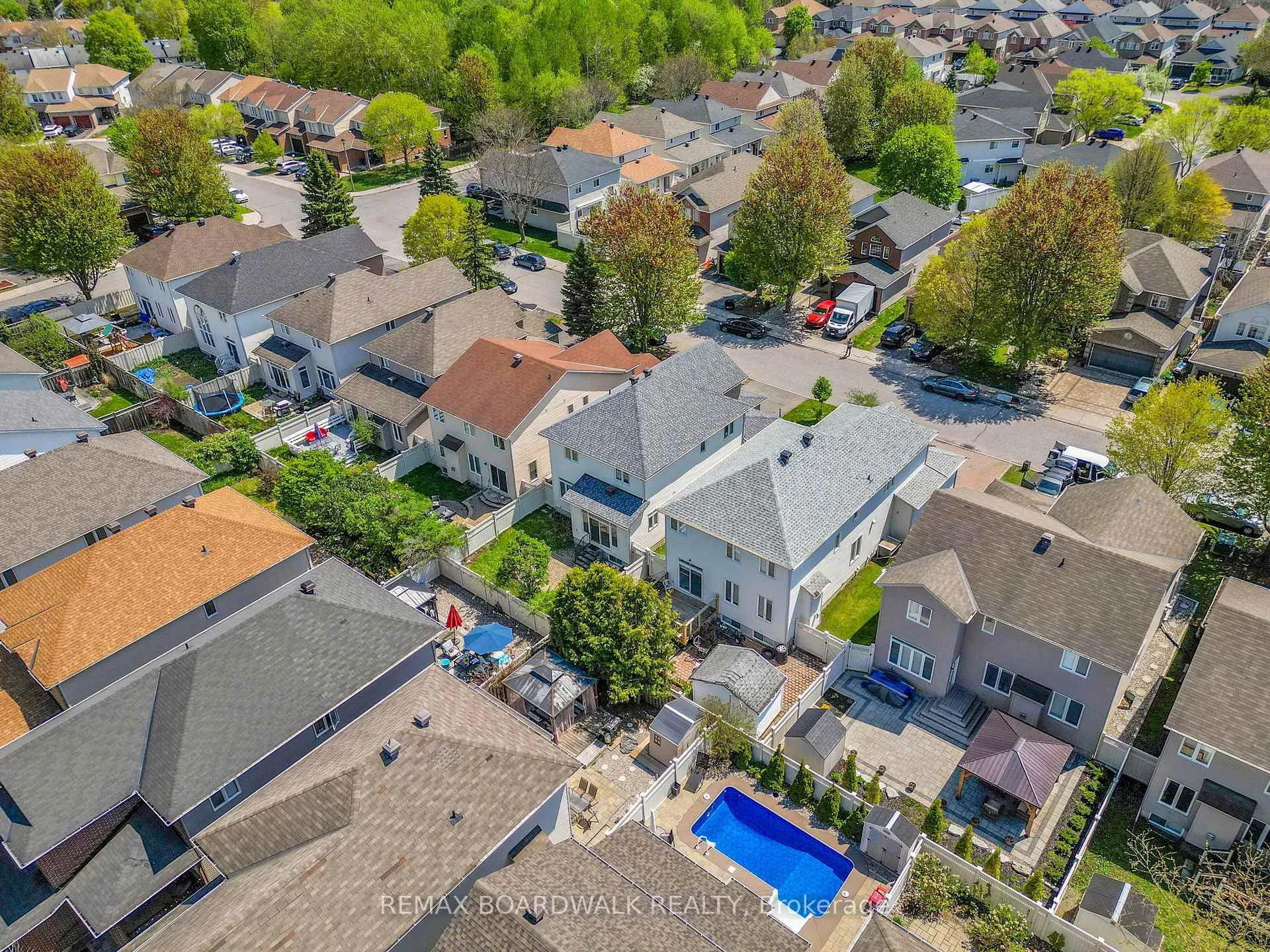 Photo 43 of 82 Upney Drive, Ottawa, Barrhaven - Longfields — HOMEH