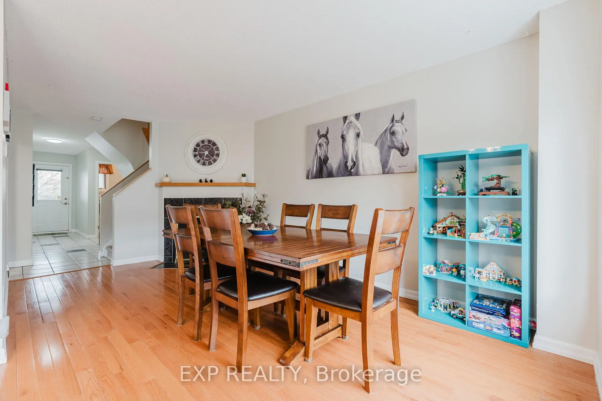 Photo 8 of 378 Valade Crescent, Ottawa, Fallingbrook/Pineridge — HOMEH