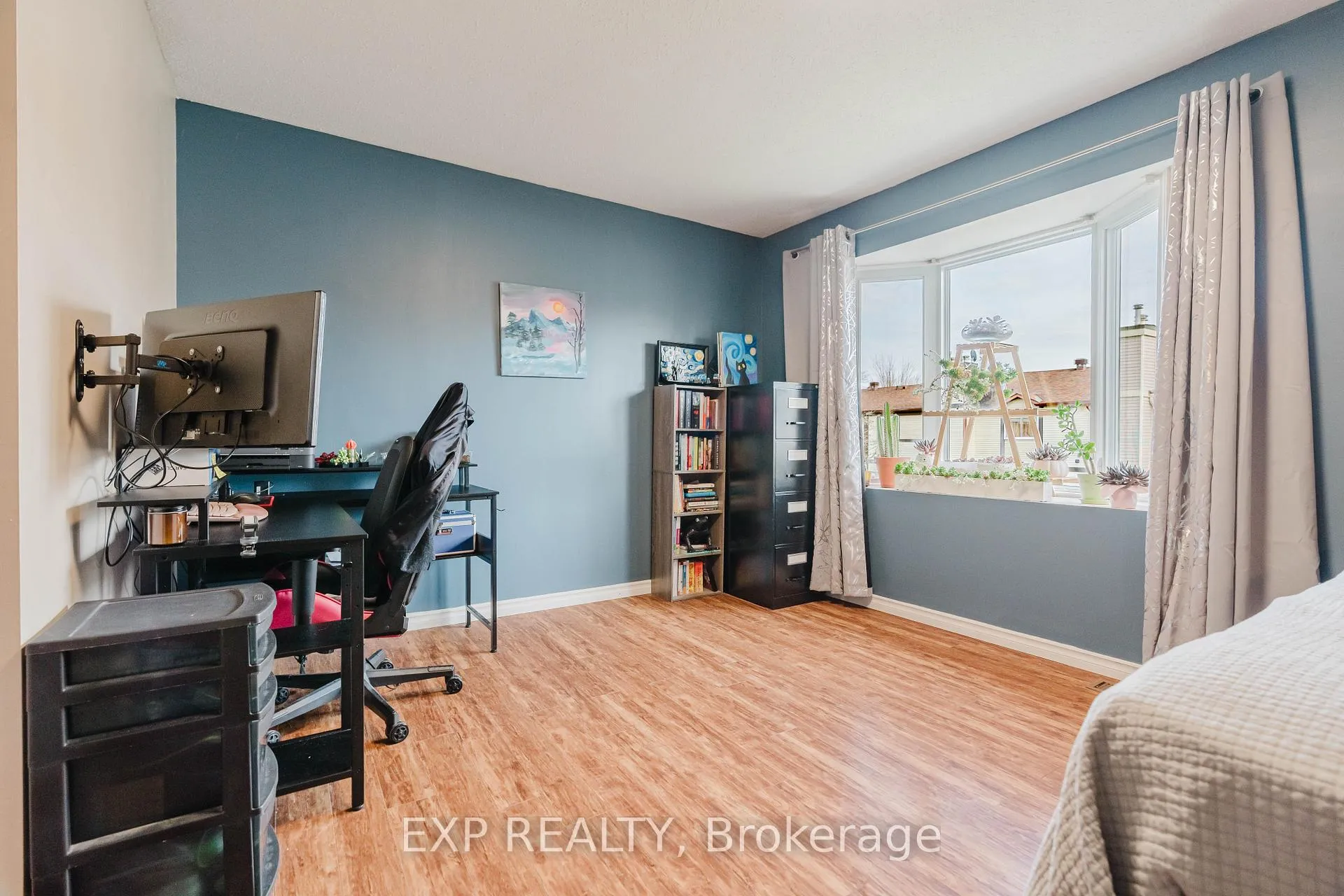 Photo 22 of 378 Valade Crescent, Ottawa, Fallingbrook/Pineridge — HOMEH