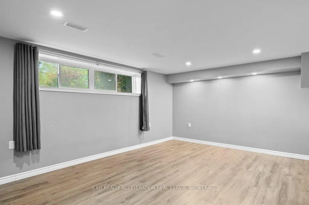 Photo 25 of 281 Smith Crescent, Greater Napanee — HOMEH