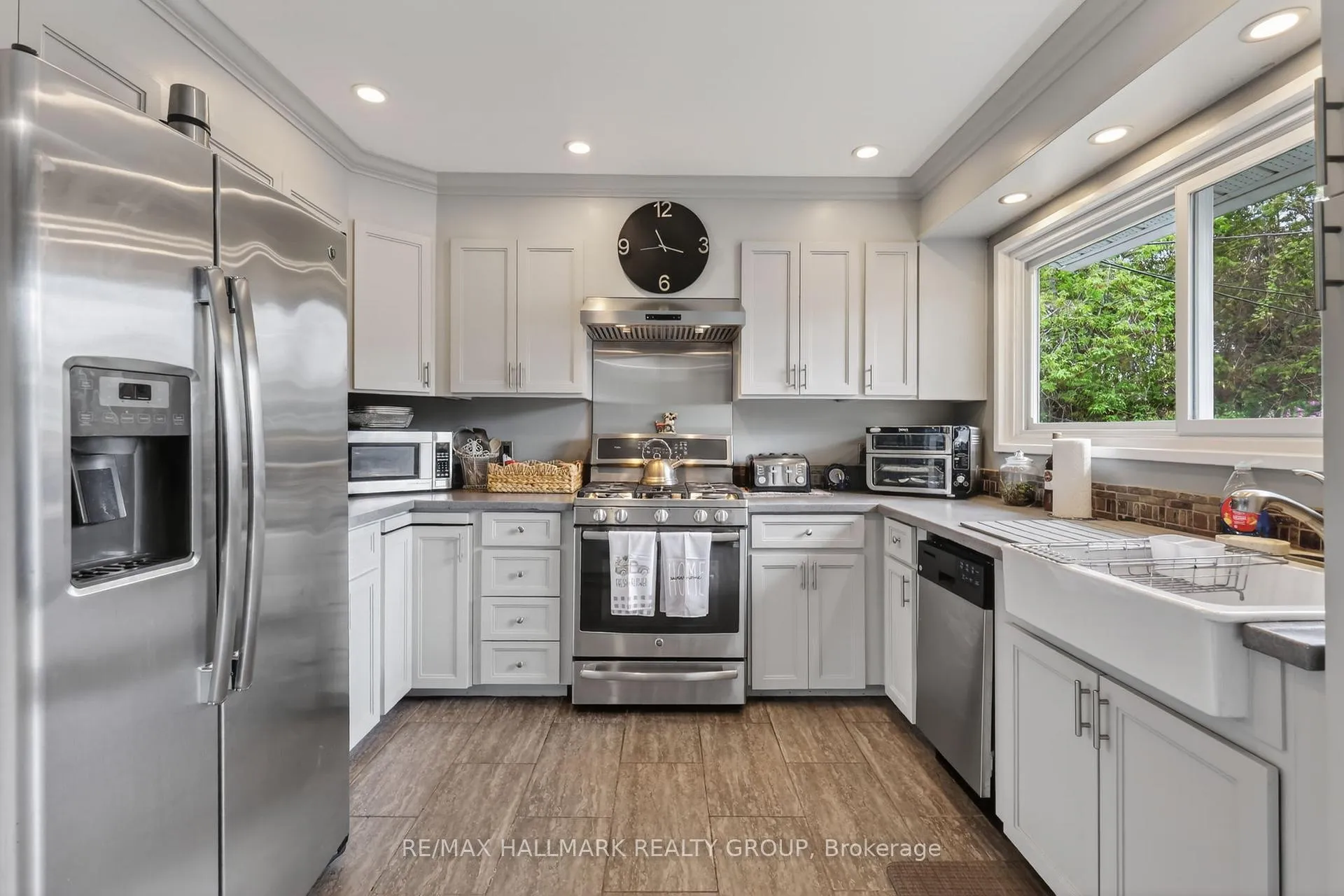 Photo 14 of 1317 Avenue Q, Ottawa, Eastway Gardens/Industrial Park — HOMEH