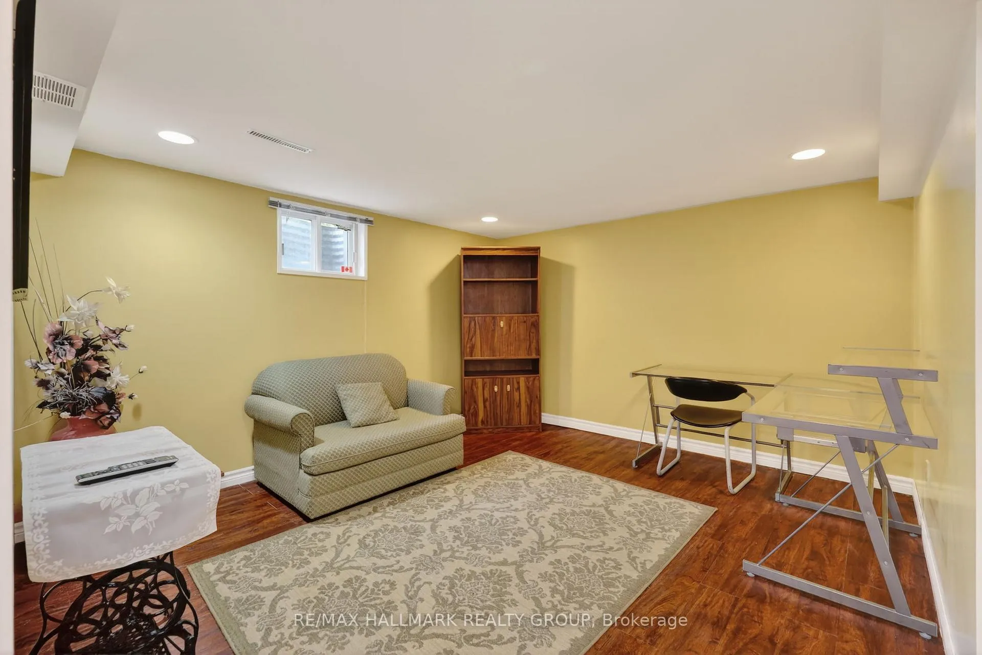 Photo 26 of 1317 Avenue Q, Ottawa, Eastway Gardens/Industrial Park — HOMEH