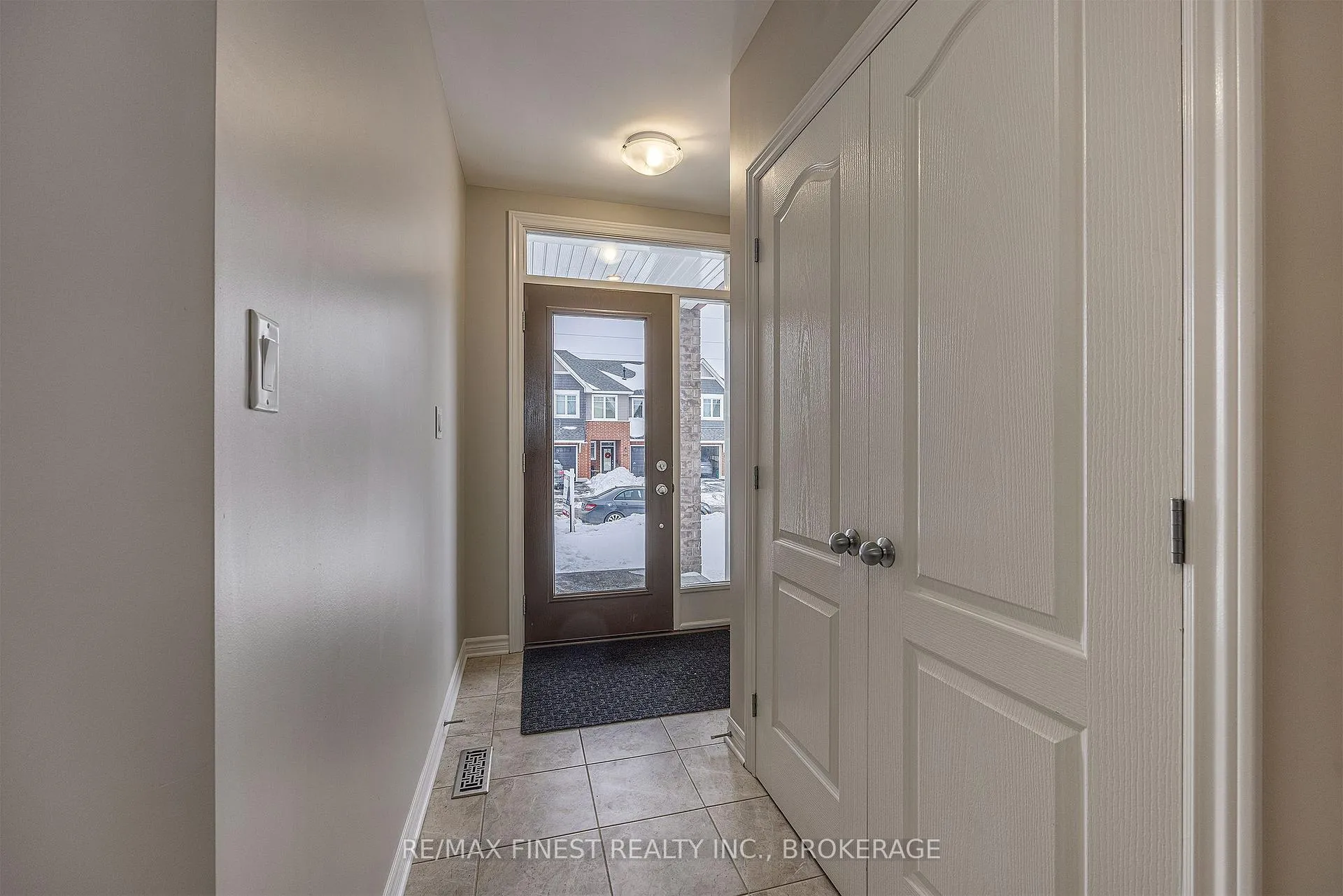 Photo 2 of 1113 Barrow Avenue, Kingston, East Gardiners Rd — HOMEH