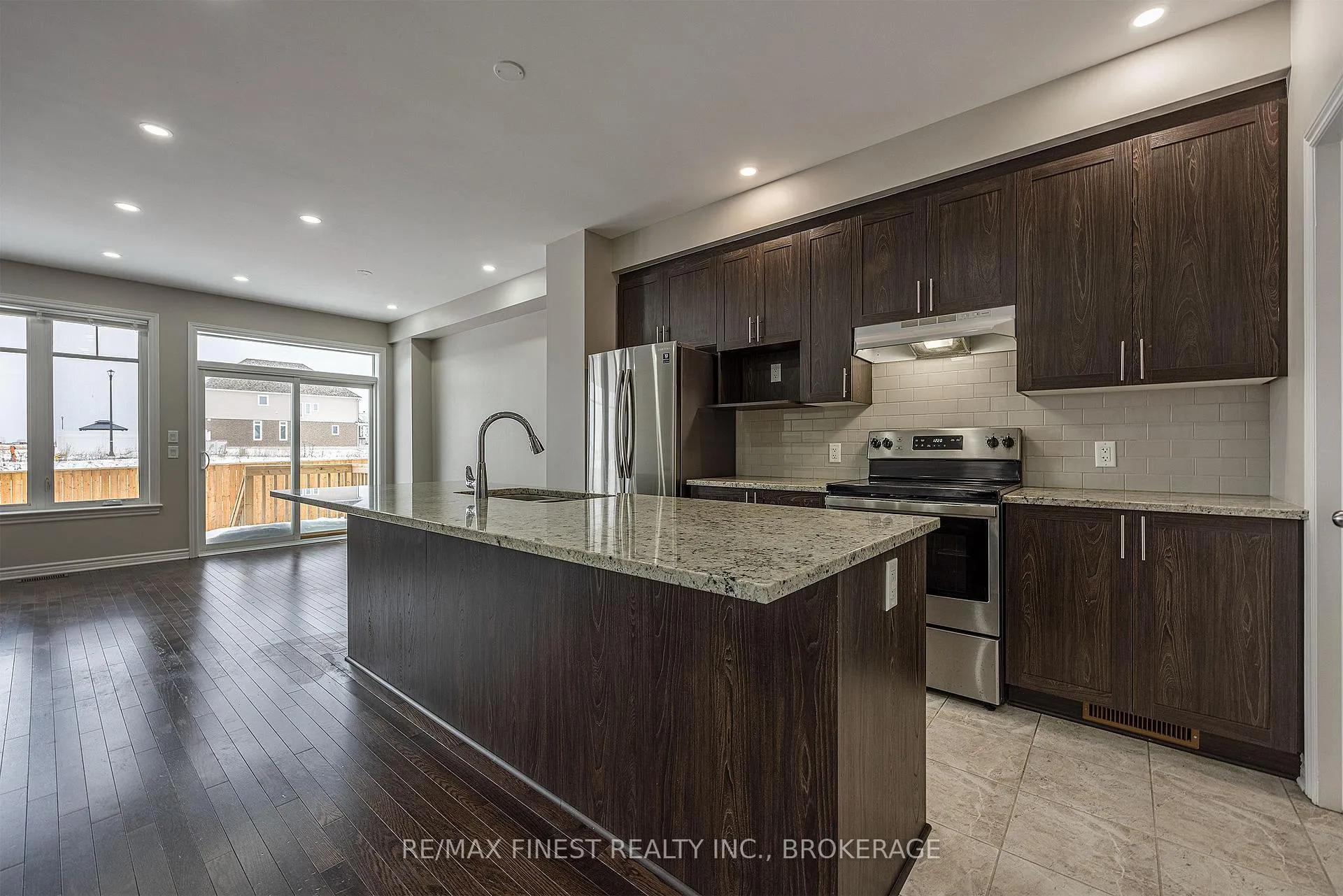 Photo 11 of 1113 Barrow Avenue, Kingston, East Gardiners Rd — HOMEH