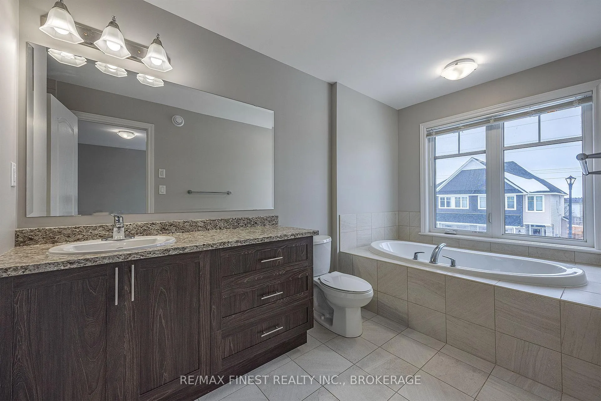 Photo 27 of 1113 Barrow Avenue, Kingston, East Gardiners Rd — HOMEH