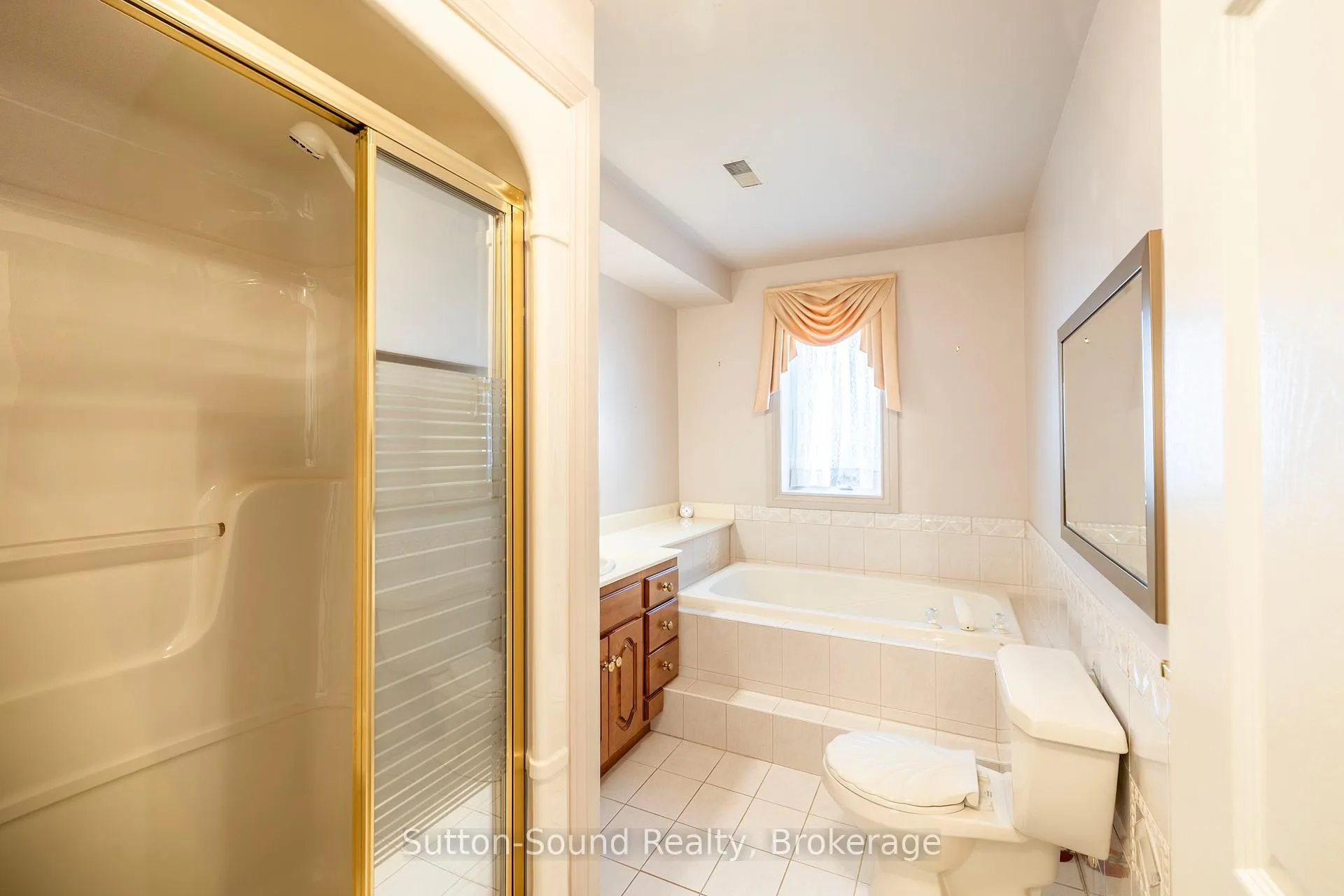 Photo 24 of 148 Rainbow Beach Road, Meaford — HOMEH