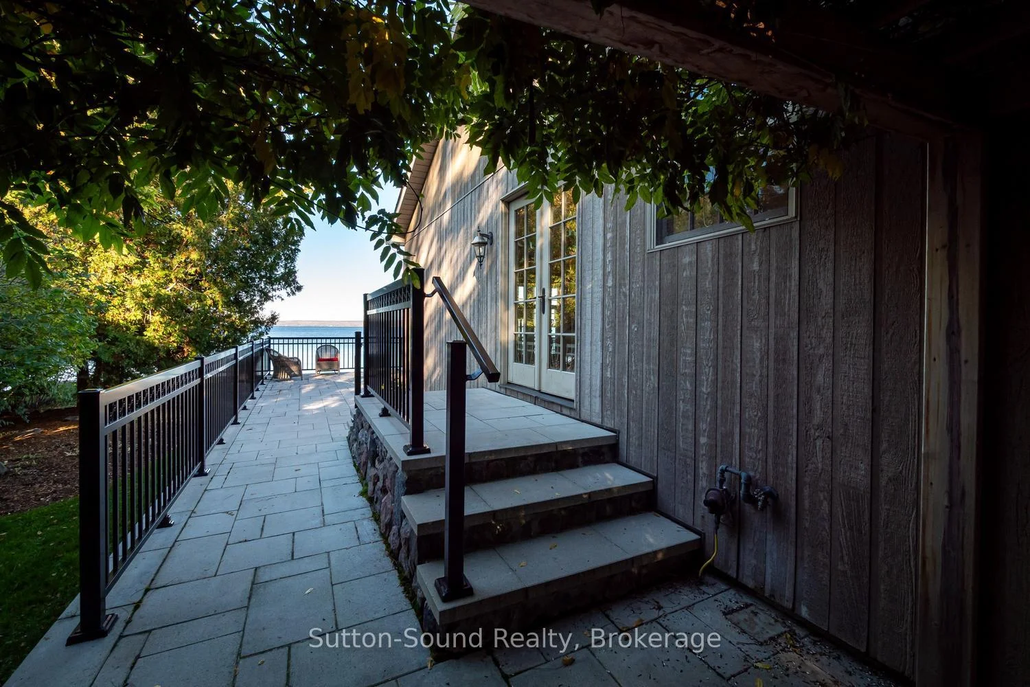 Photo 4 of 148 Rainbow Beach Road, Meaford — HOMEH