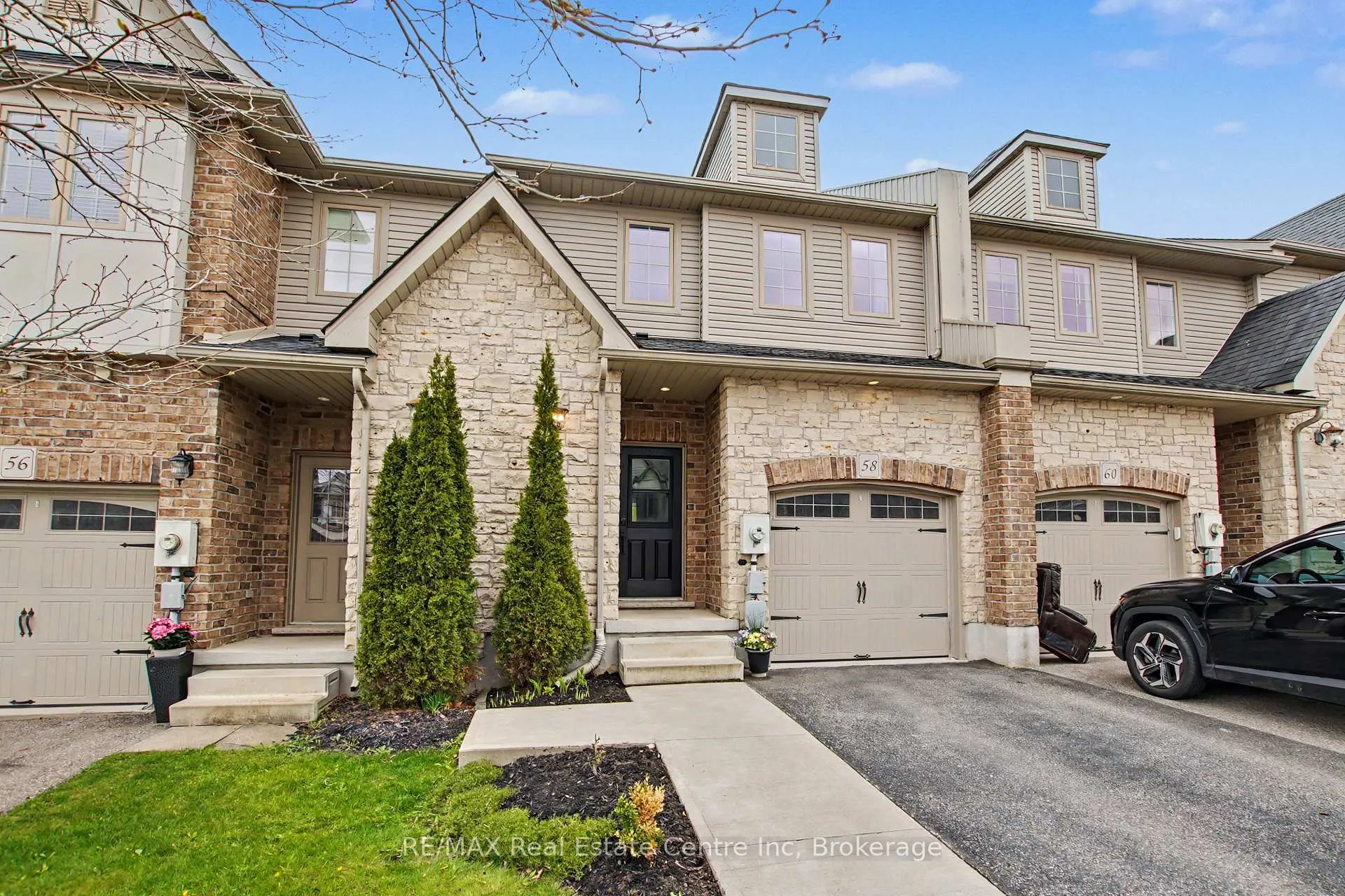 Photo 1 of 58 Curzon Crescent, Guelph, Willow West/Sugarbush/West Acres — HOMEH