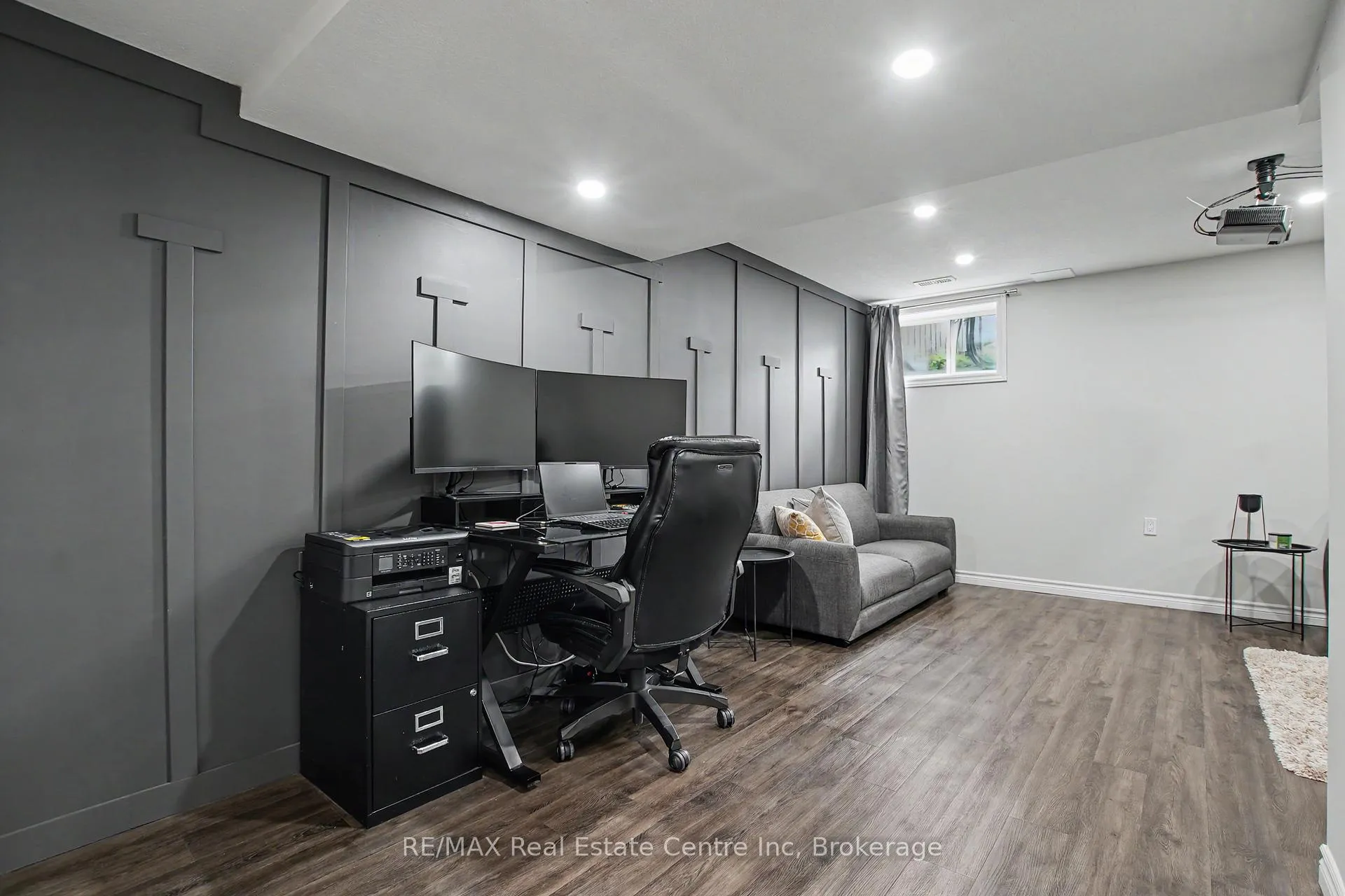 Photo 19 of 58 Curzon Crescent, Guelph, Willow West/Sugarbush/West Acres — HOMEH