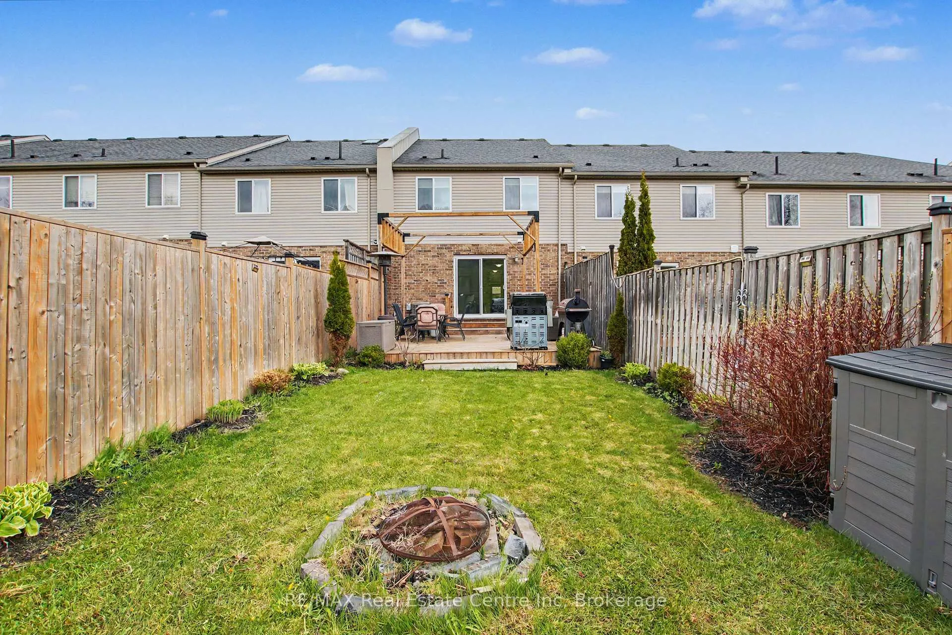 Photo 25 of 58 Curzon Crescent, Guelph, Willow West/Sugarbush/West Acres — HOMEH
