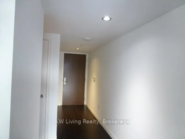 Photo 3 of Unit 1814, 386 Yonge Street, Toronto, Bay Street Corridor — HOMEH