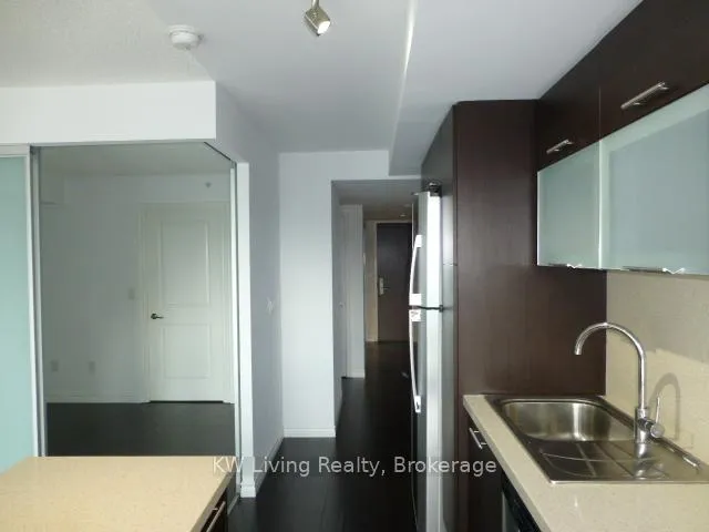 Photo 7 of Unit 1814, 386 Yonge Street, Toronto, Bay Street Corridor — HOMEH