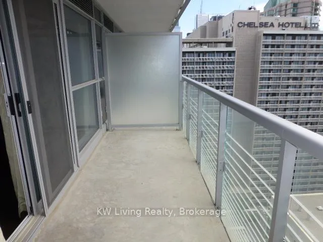Photo 11 of Unit 1814, 386 Yonge Street, Toronto, Bay Street Corridor — HOMEH