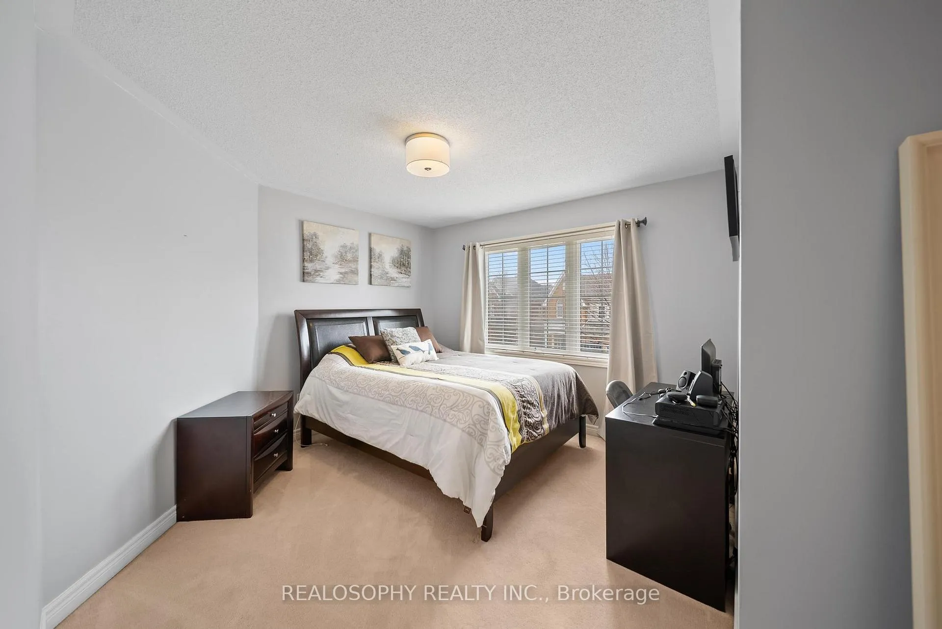 Photo 15 of 60 Dunwell Crescent, Ajax, Northeast Ajax — HOMEH