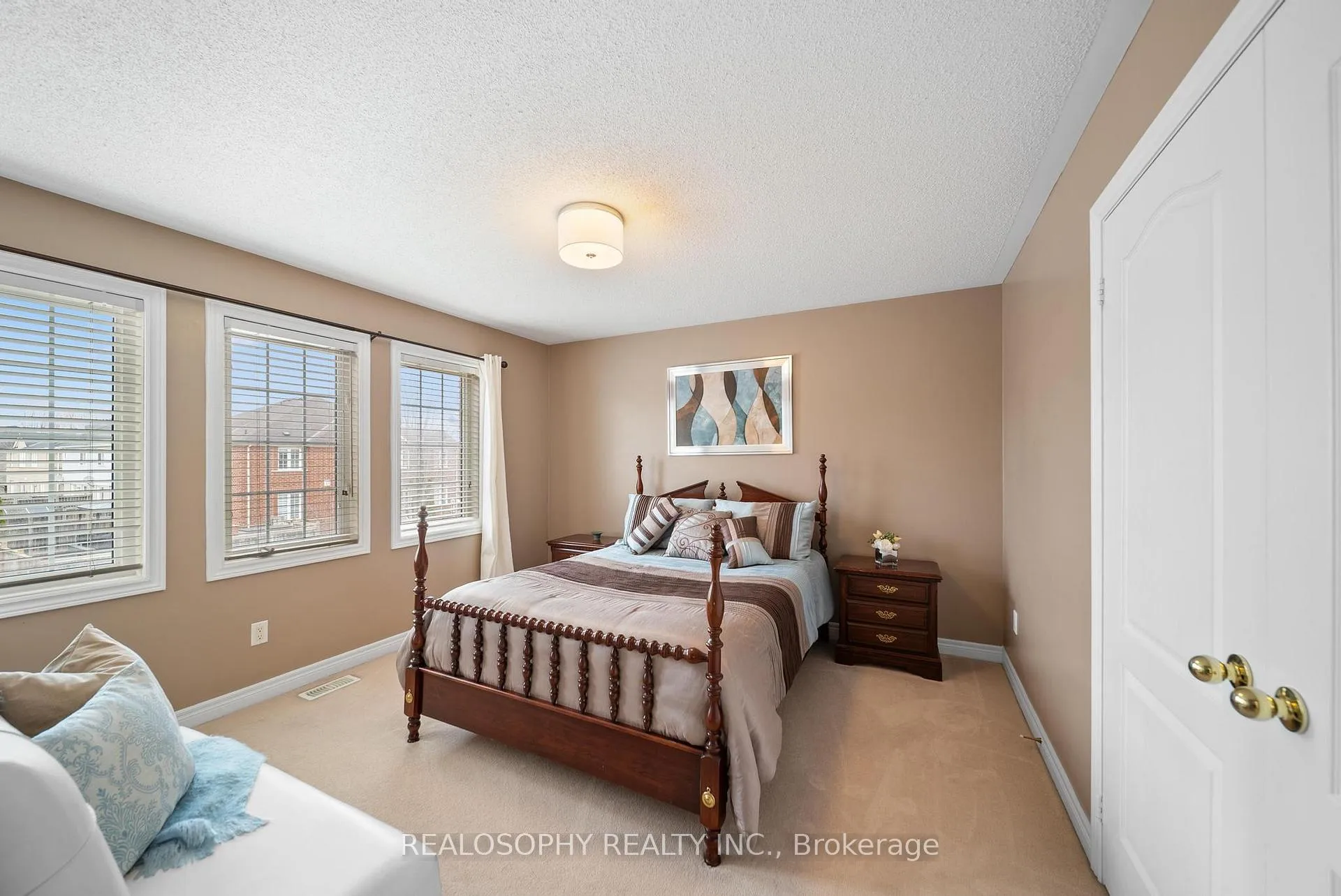 Photo 16 of 60 Dunwell Crescent, Ajax, Northeast Ajax — HOMEH