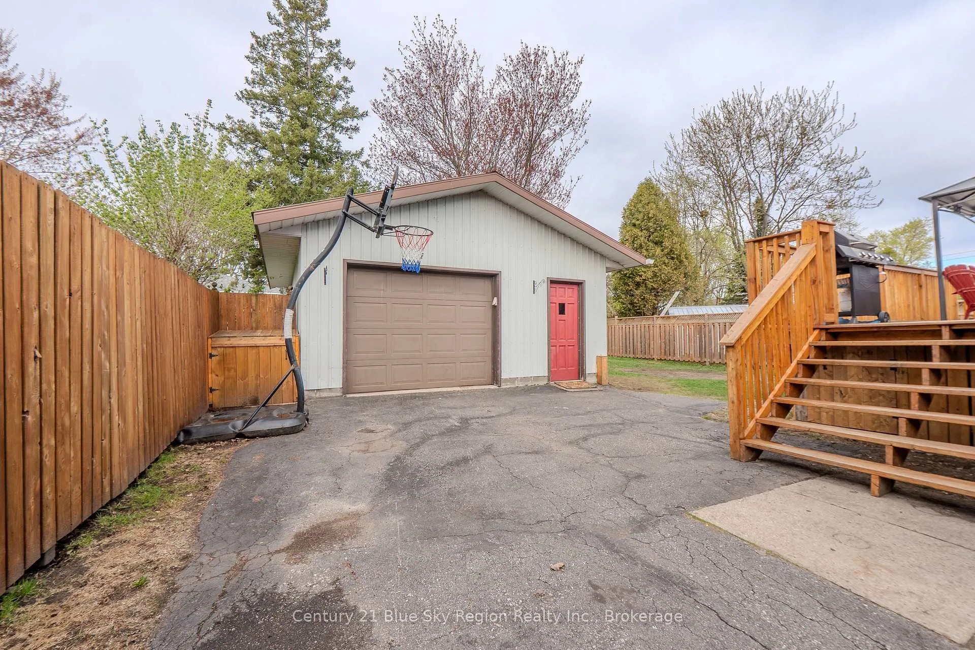 Photo 34 of 19 Marshall Park Drive, North Bay, Ferris — HOMEH