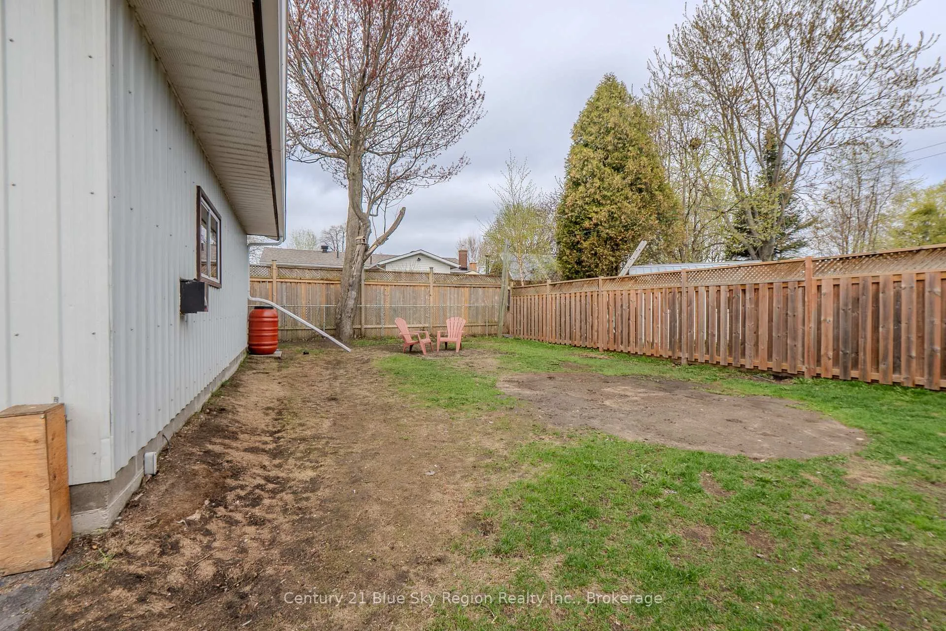 Photo 35 of 19 Marshall Park Drive, North Bay, Ferris — HOMEH
