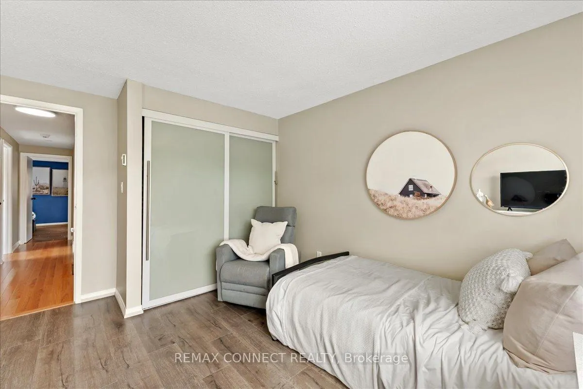 Photo 19 of 112 Londonderry Street, Oshawa, Vanier — HOMEH