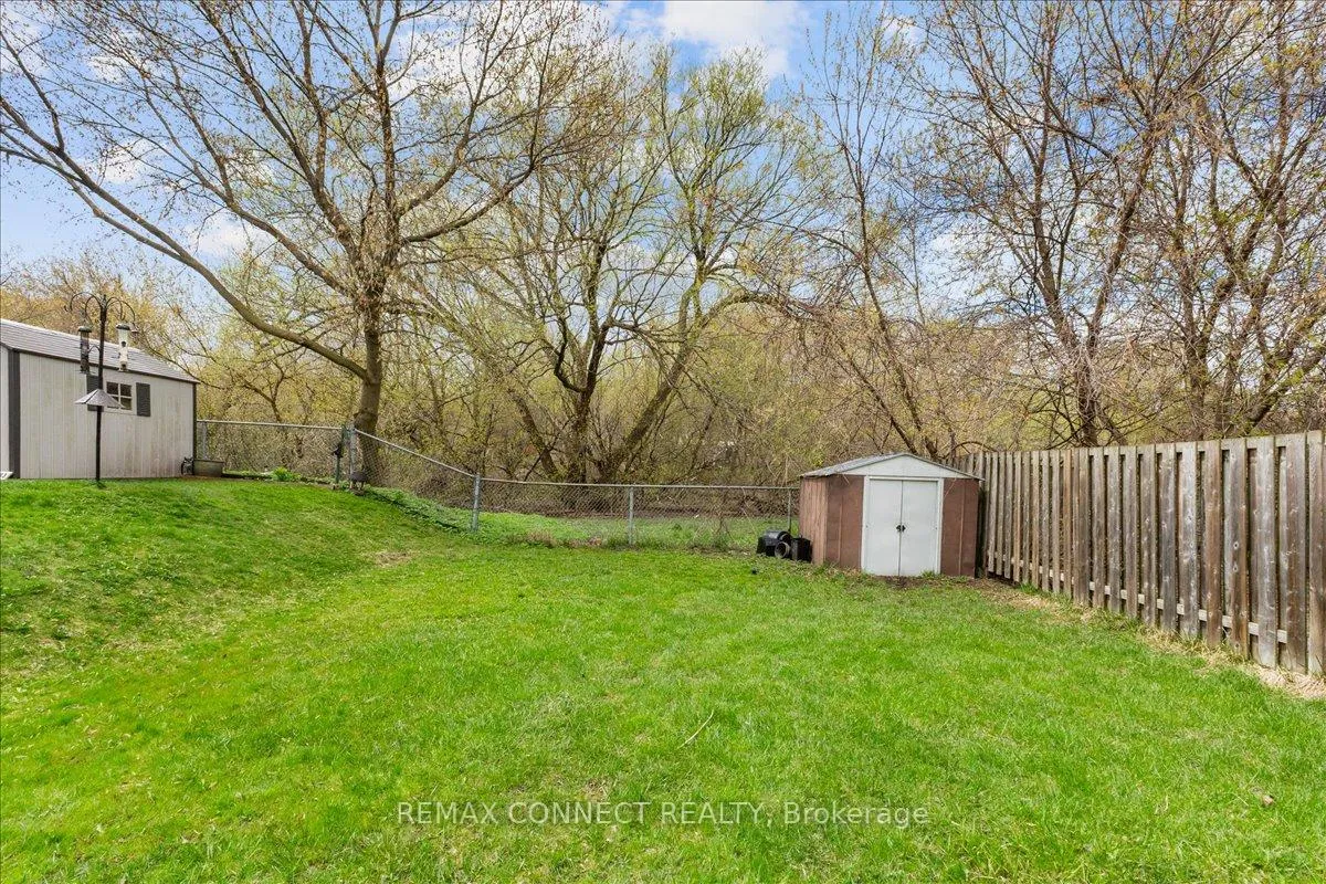 Photo 32 of 112 Londonderry Street, Oshawa, Vanier — HOMEH