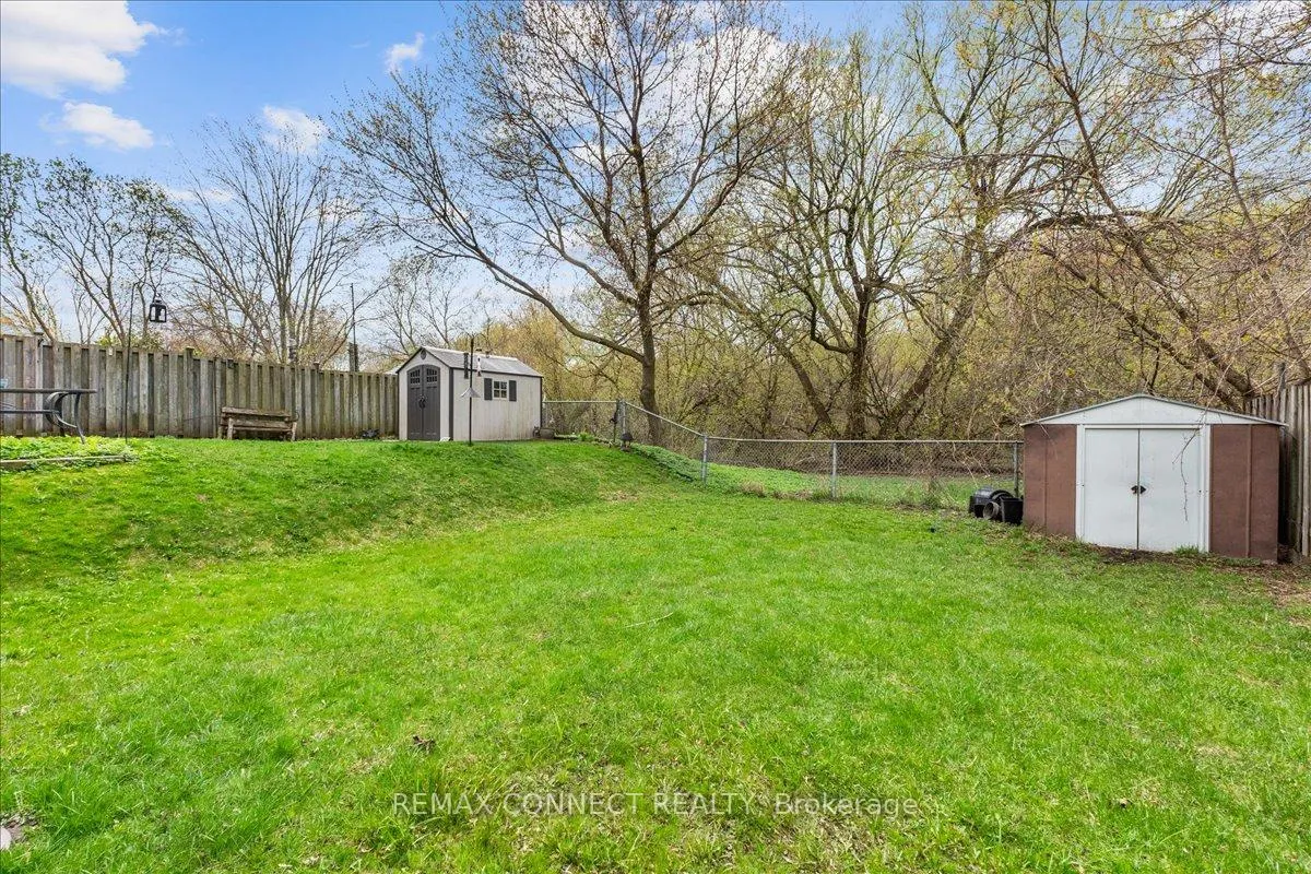 Photo 35 of 112 Londonderry Street, Oshawa, Vanier — HOMEH