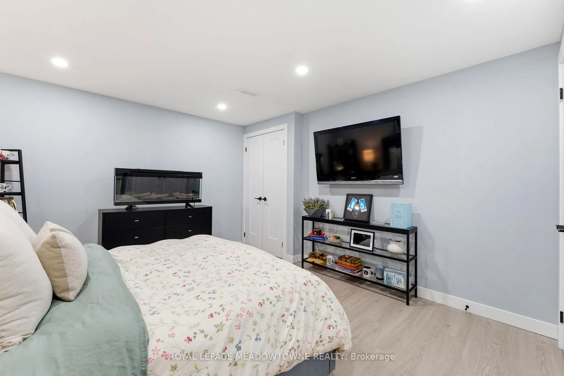 Photo 23 of 2 Blueheron Lane, Hamilton, Carlisle — HOMEH