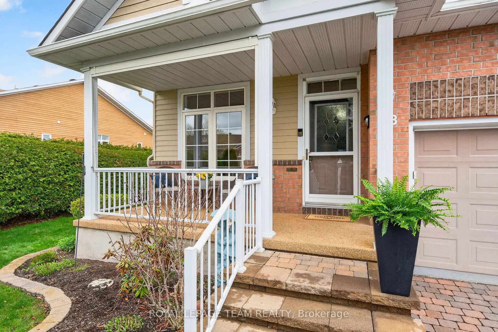 Photo 3 of 93 Sable Run Drive, Ottawa, Stittsville (Central) — HOMEH