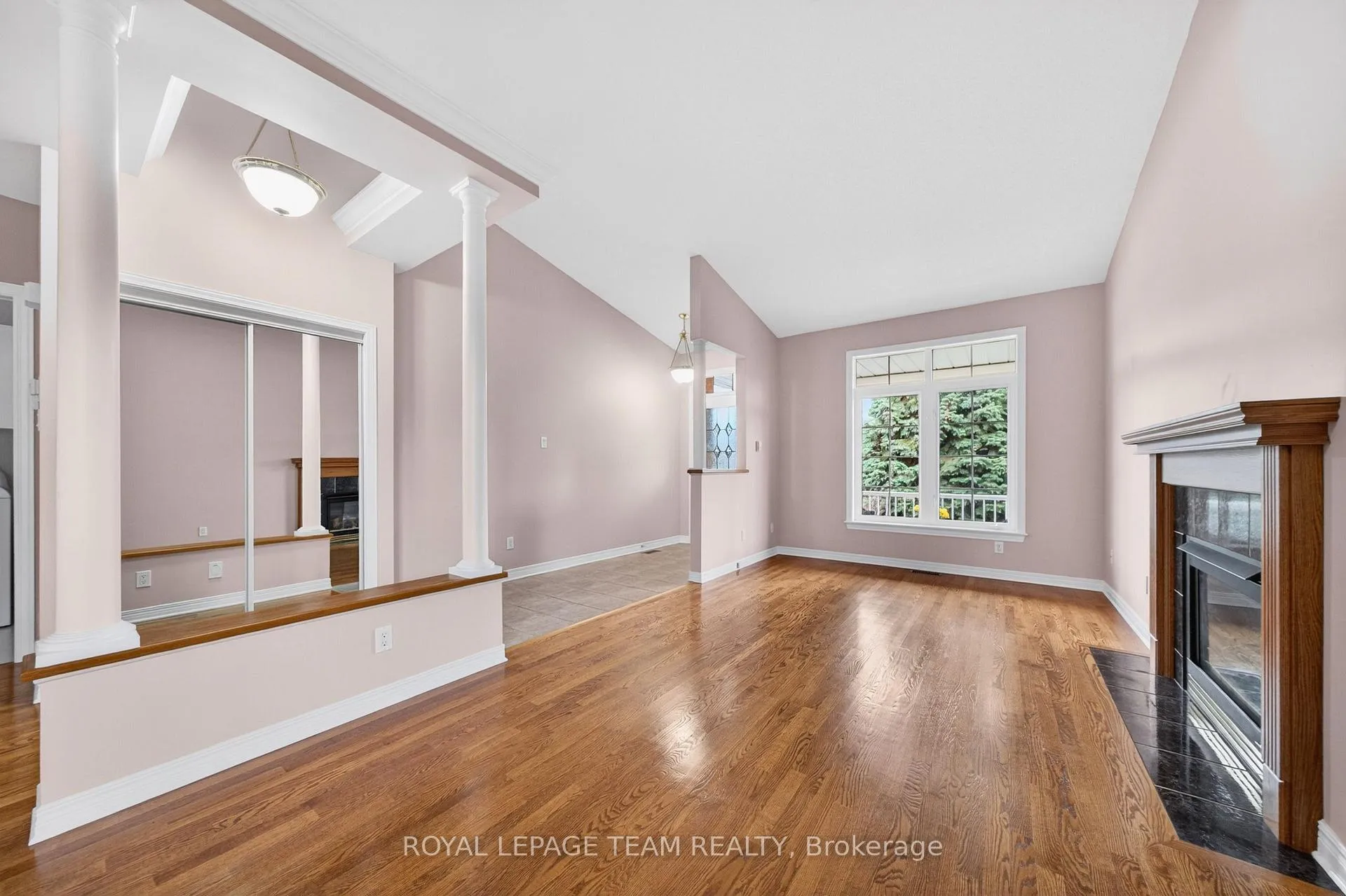 Photo 8 of 93 Sable Run Drive, Ottawa, Stittsville (Central) — HOMEH