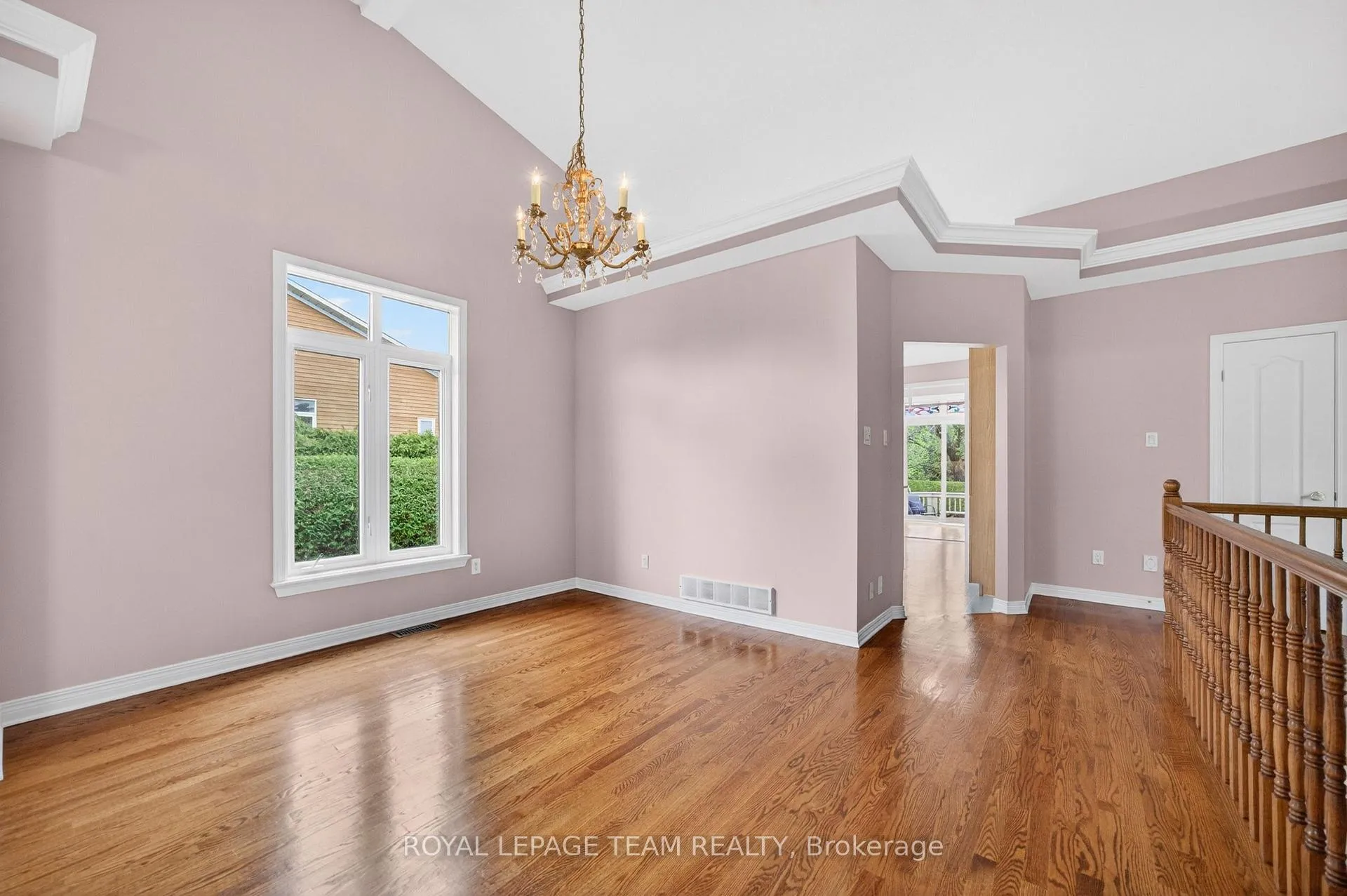 Photo 11 of 93 Sable Run Drive, Ottawa, Stittsville (Central) — HOMEH