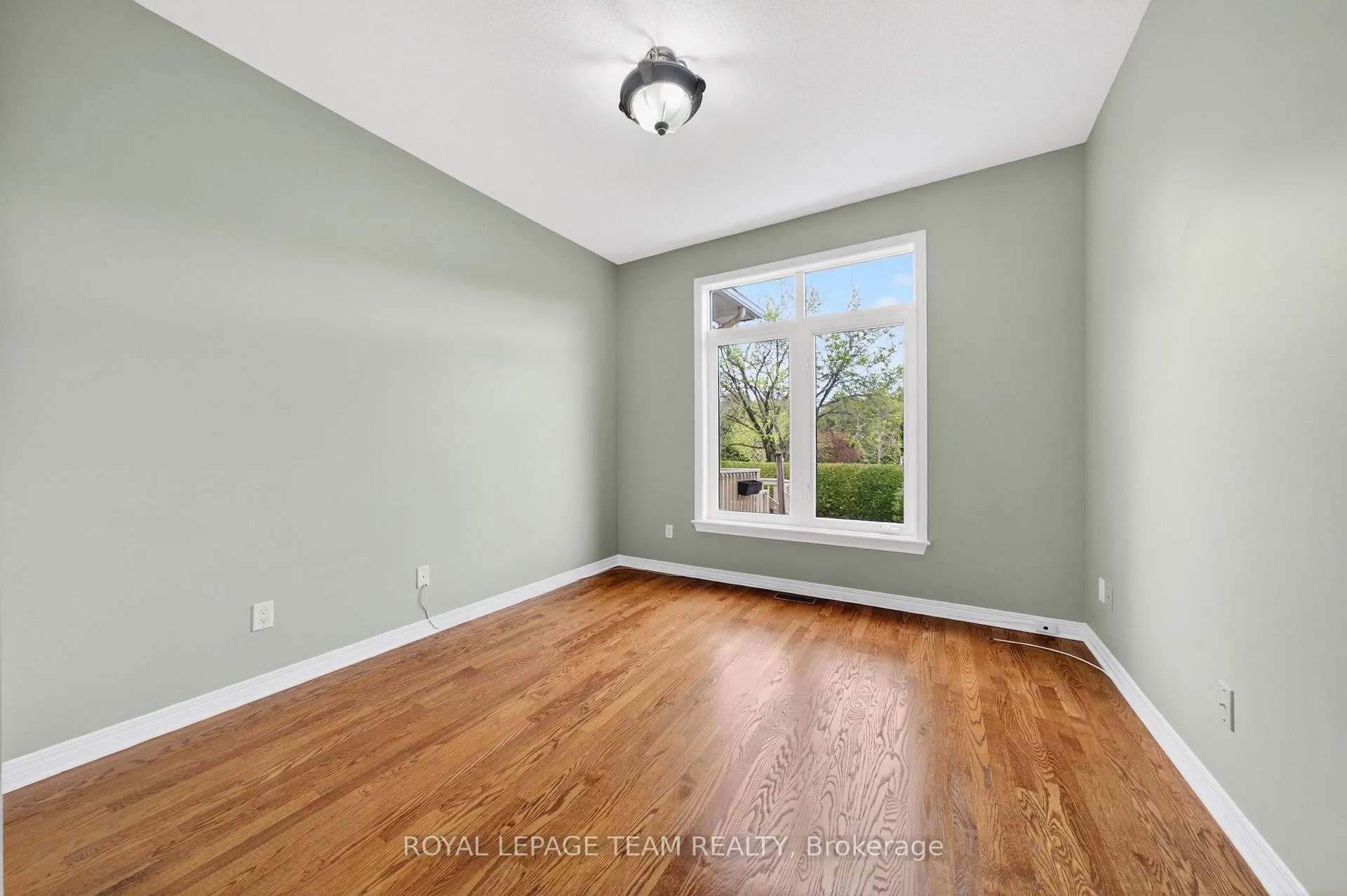 Photo 28 of 93 Sable Run Drive, Ottawa, Stittsville (Central) — HOMEH